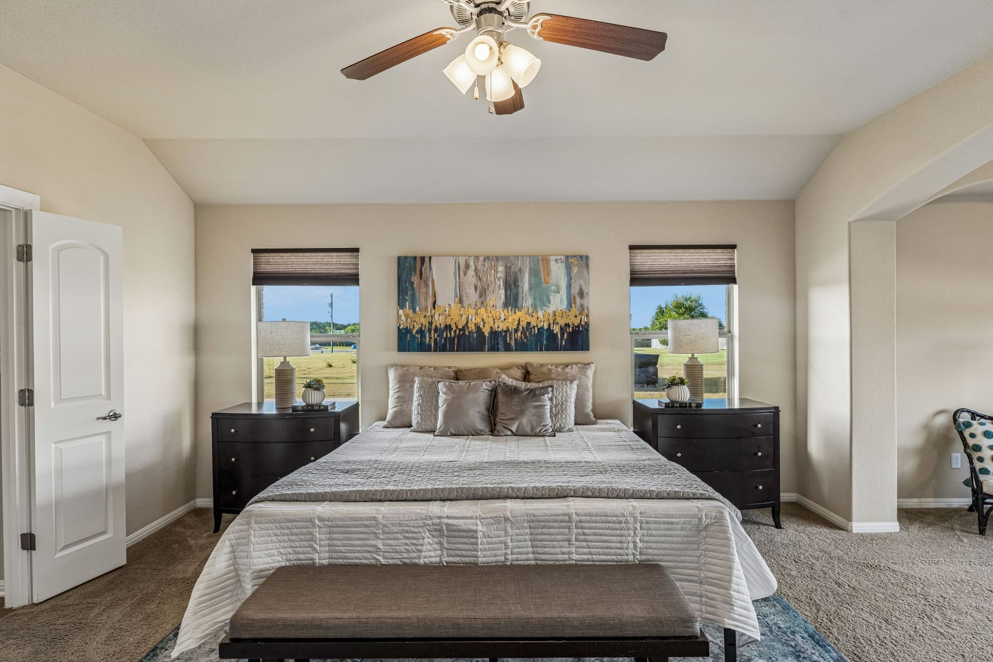 100 South Buckboard