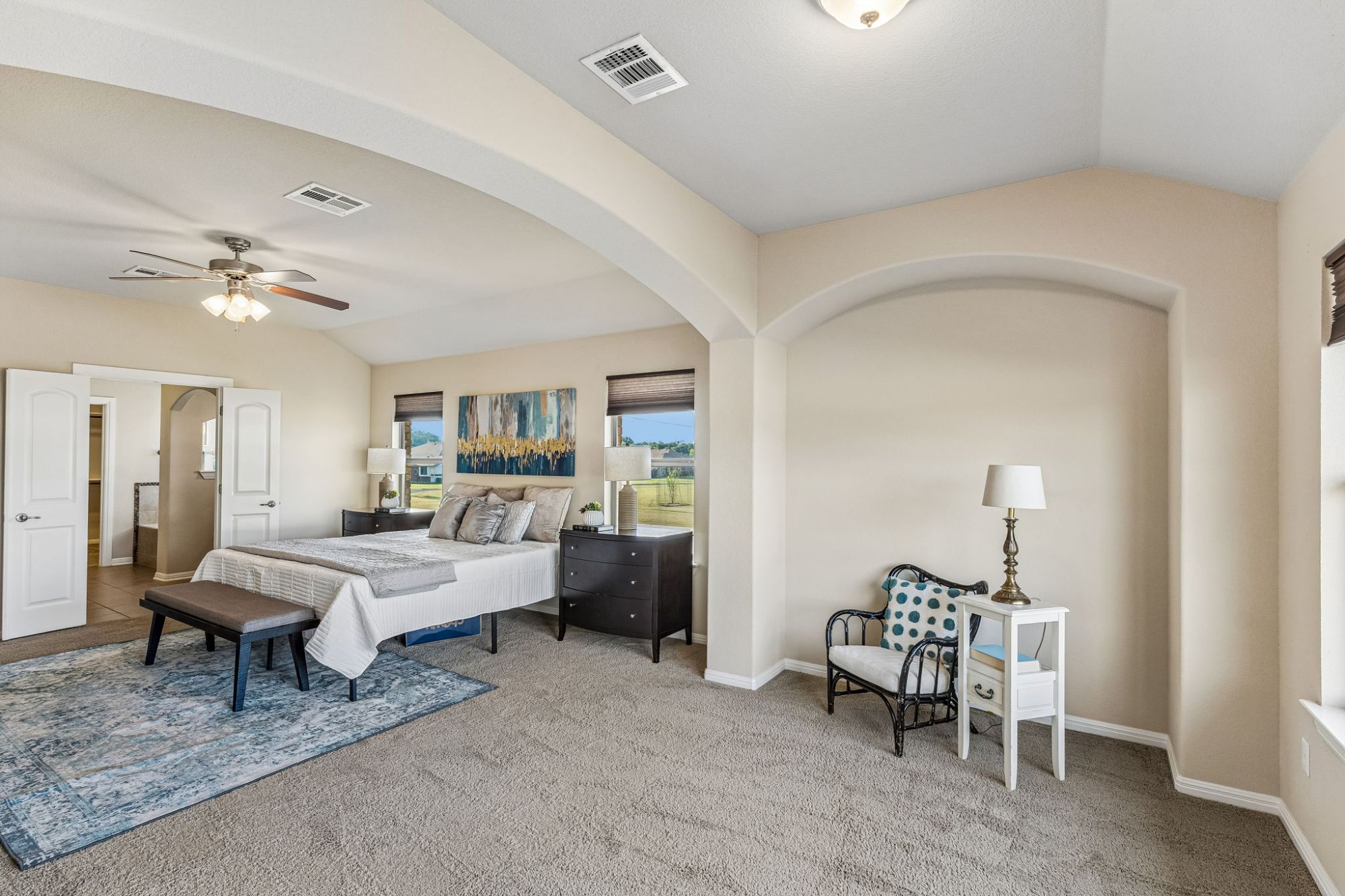 100 South Buckboard