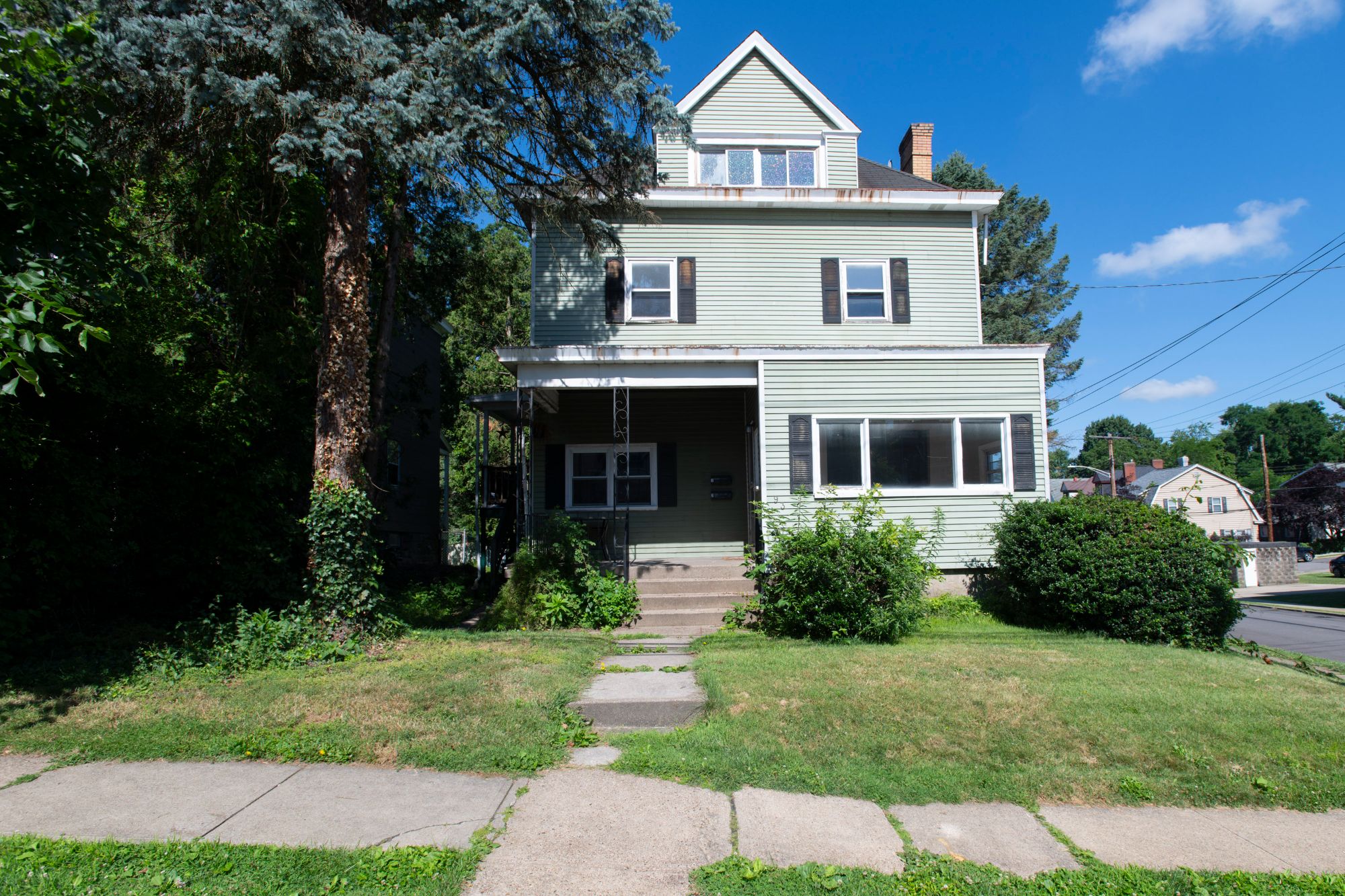 93 North Jackson Avenue