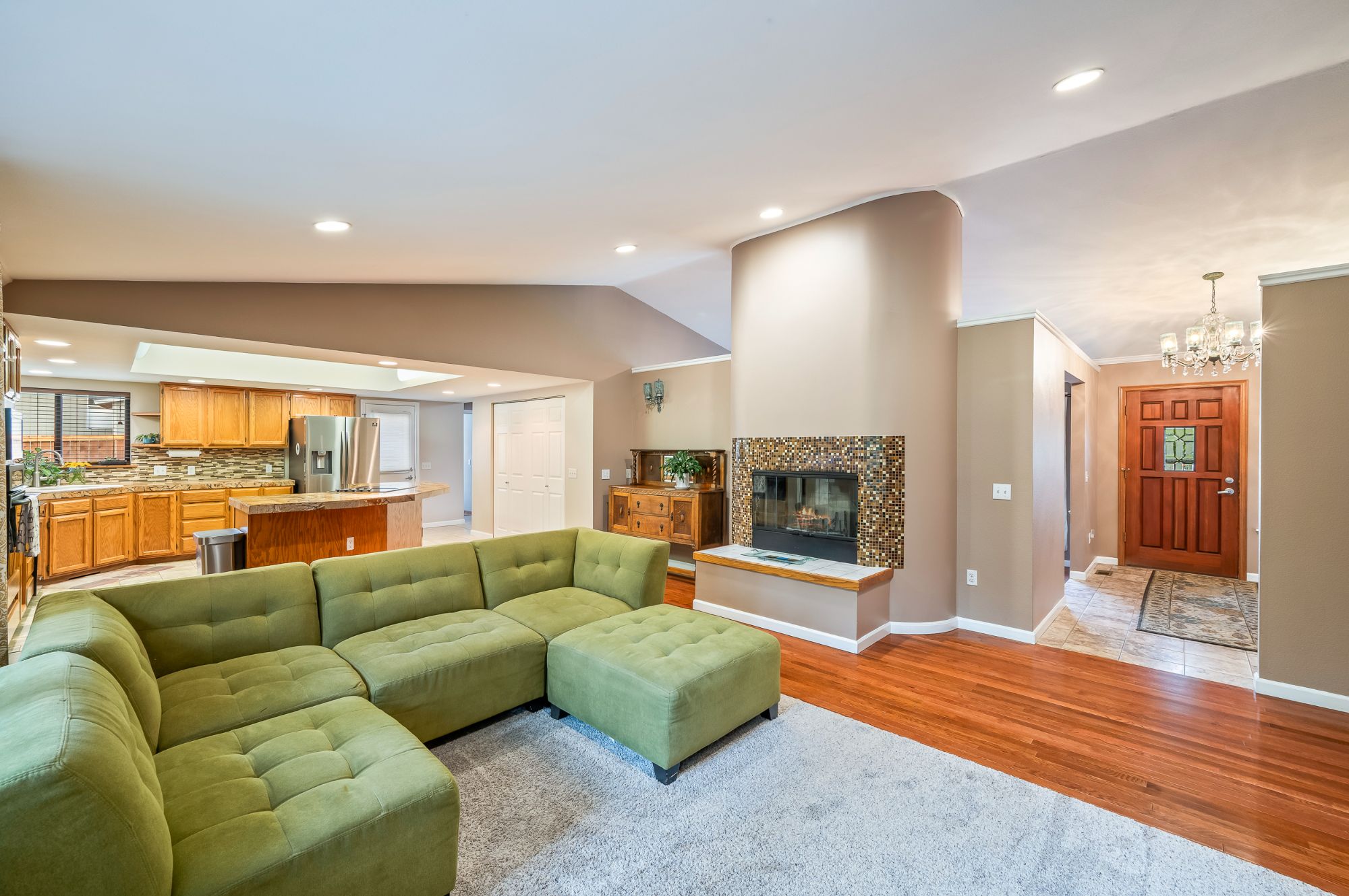 2015 Center Court Drive