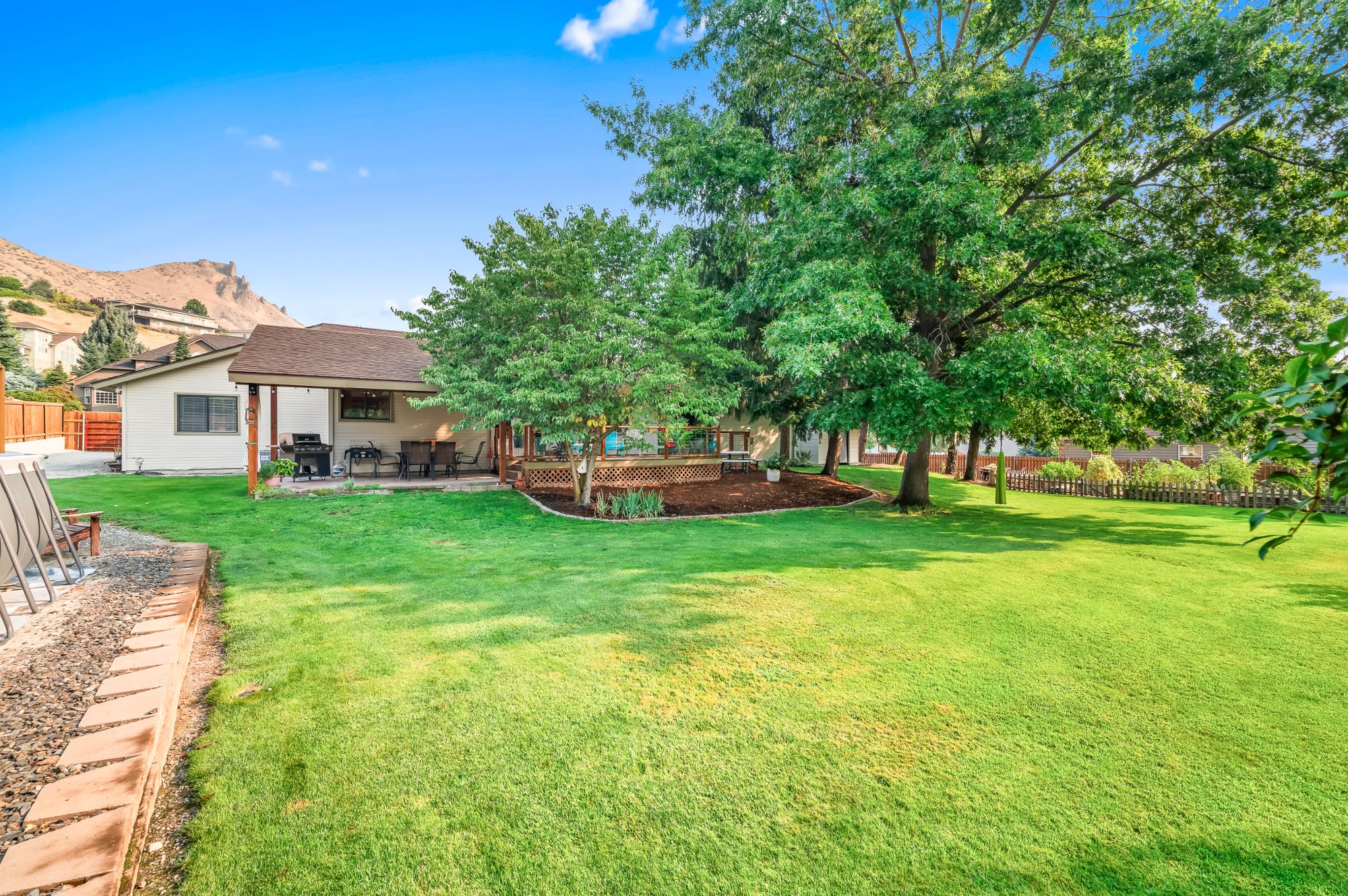 2015 Center Court Drive
