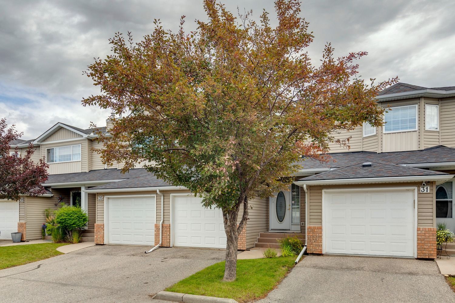 33 Chaparral Ridge Terrace SE