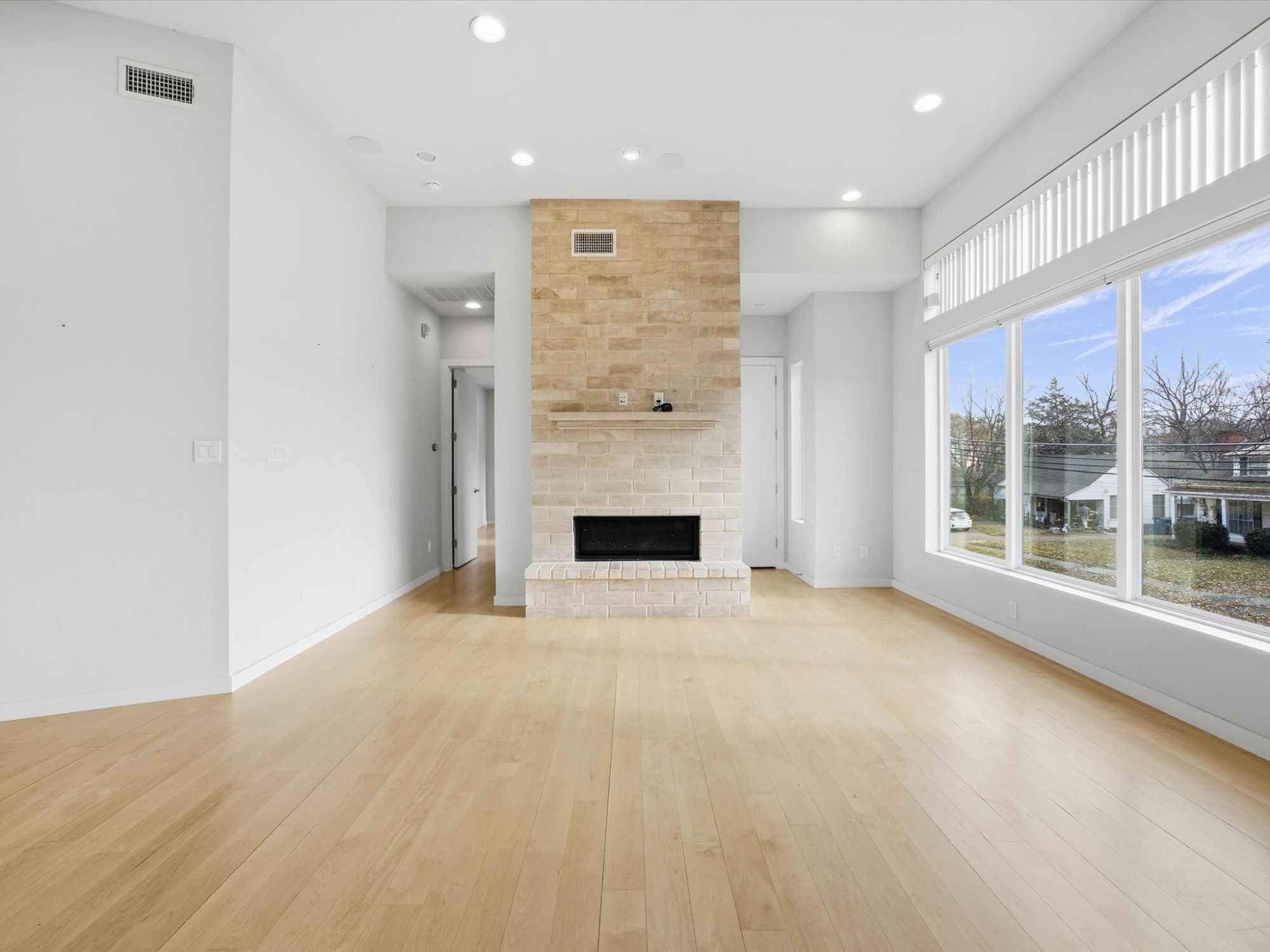 2802 Lee Street