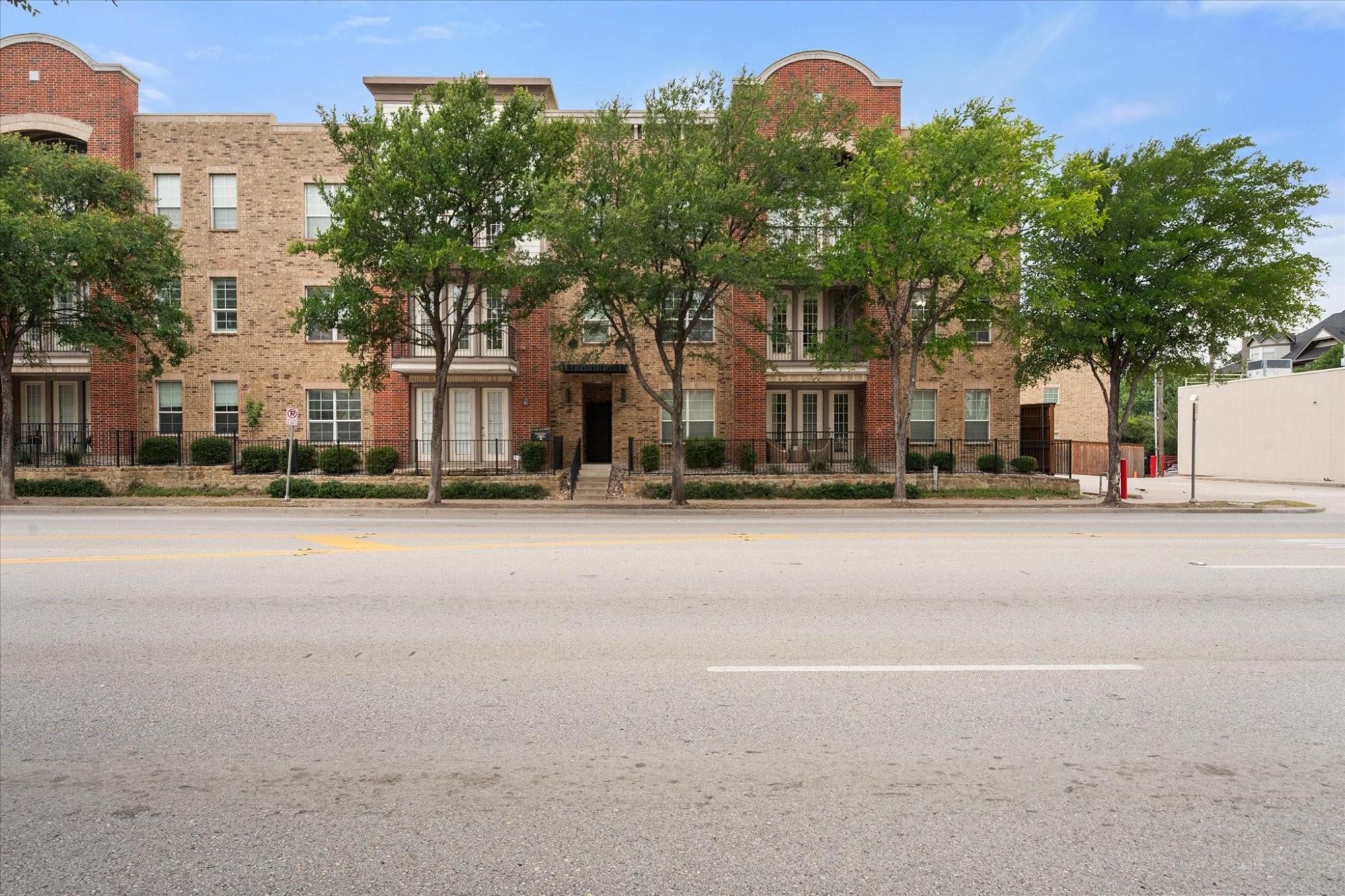950 Henderson Street Unit #1200