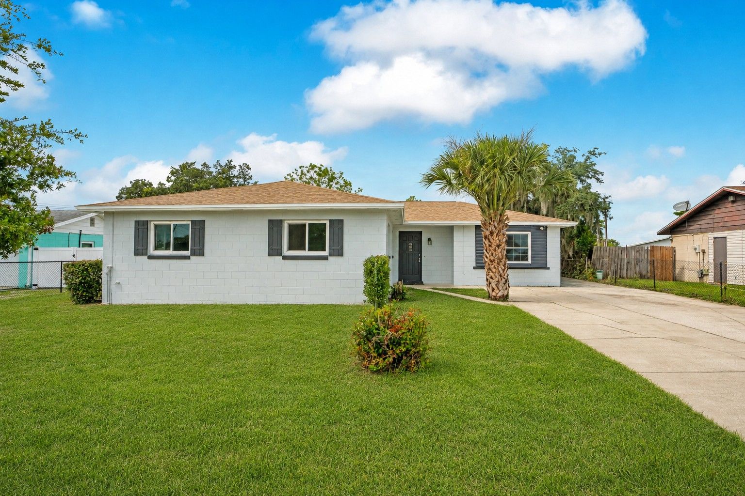 205 Fern Road
