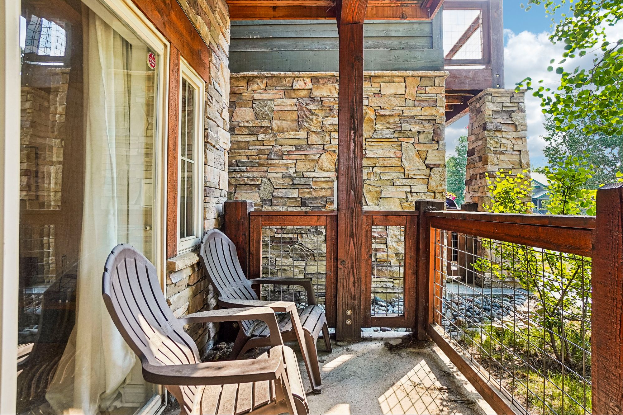 801 Lakepoint Drive #B17