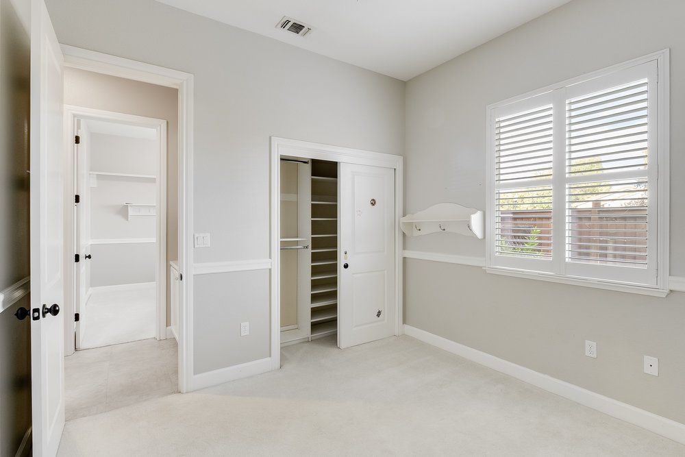 1700 Ashbourne Place