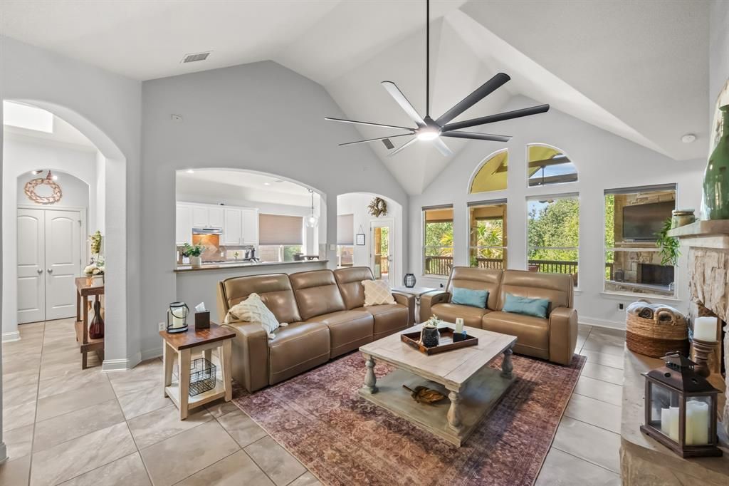12521 Calistoga Way