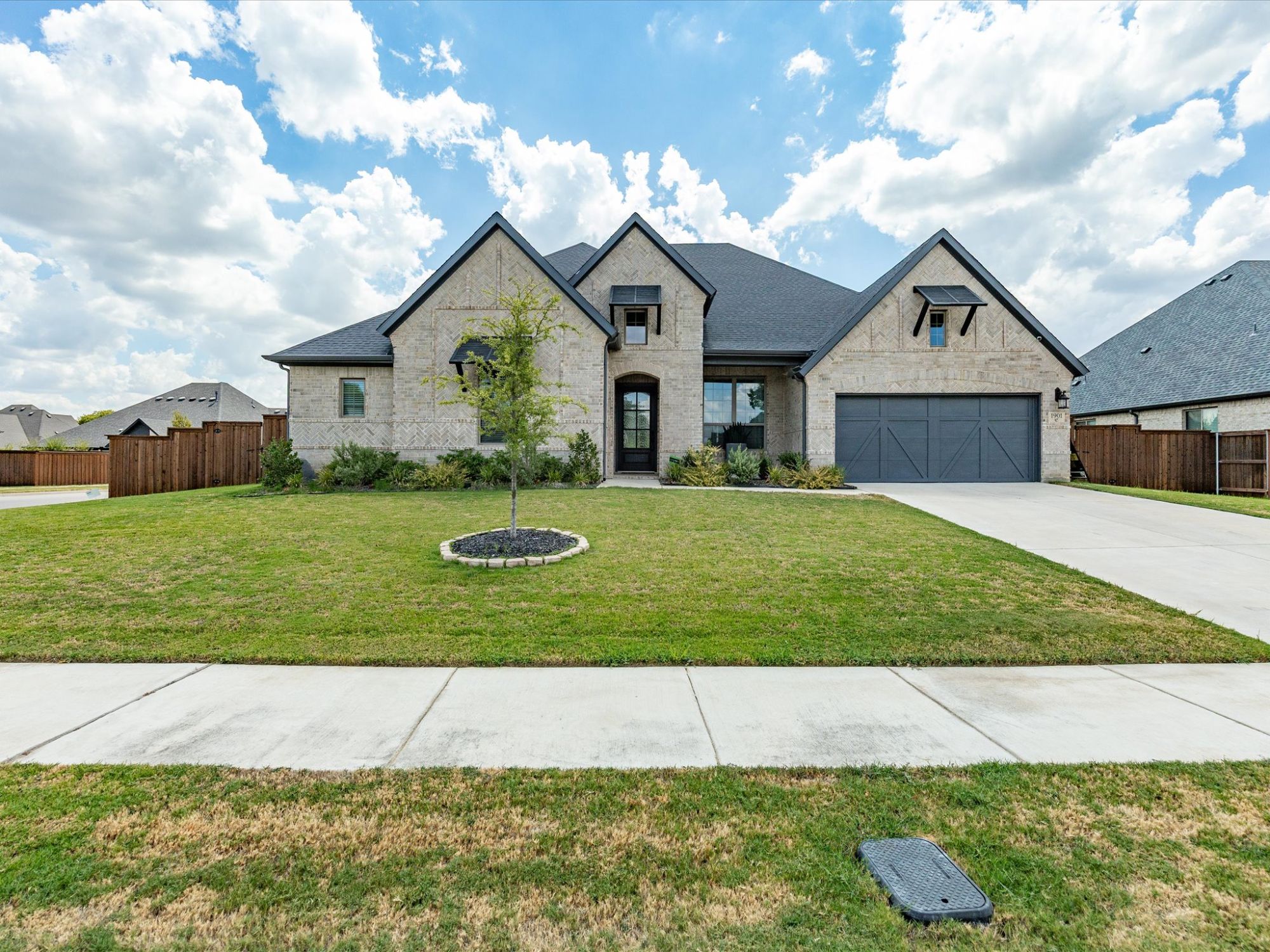 1901 Rockwood Lane