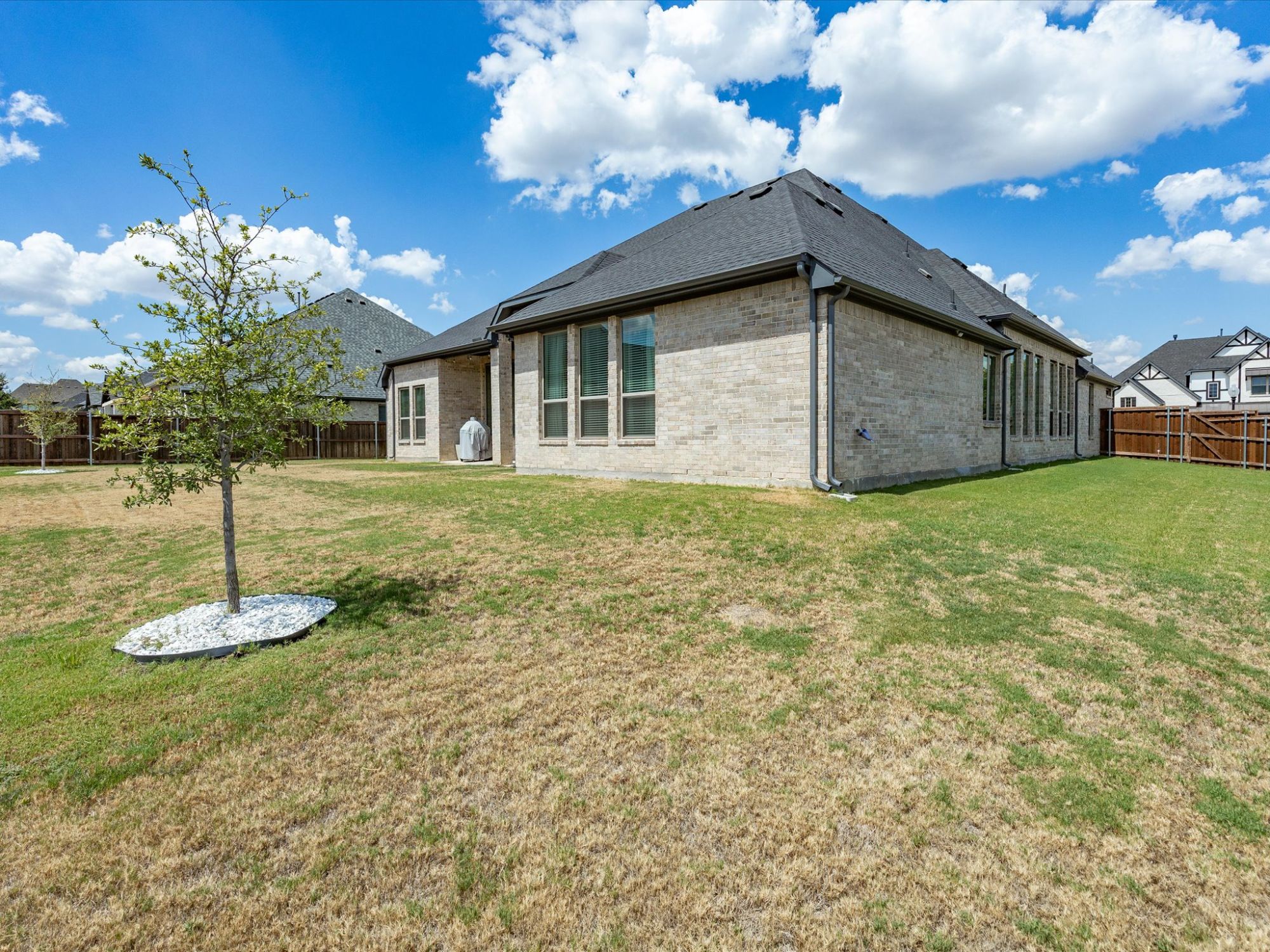 1901 Rockwood Lane