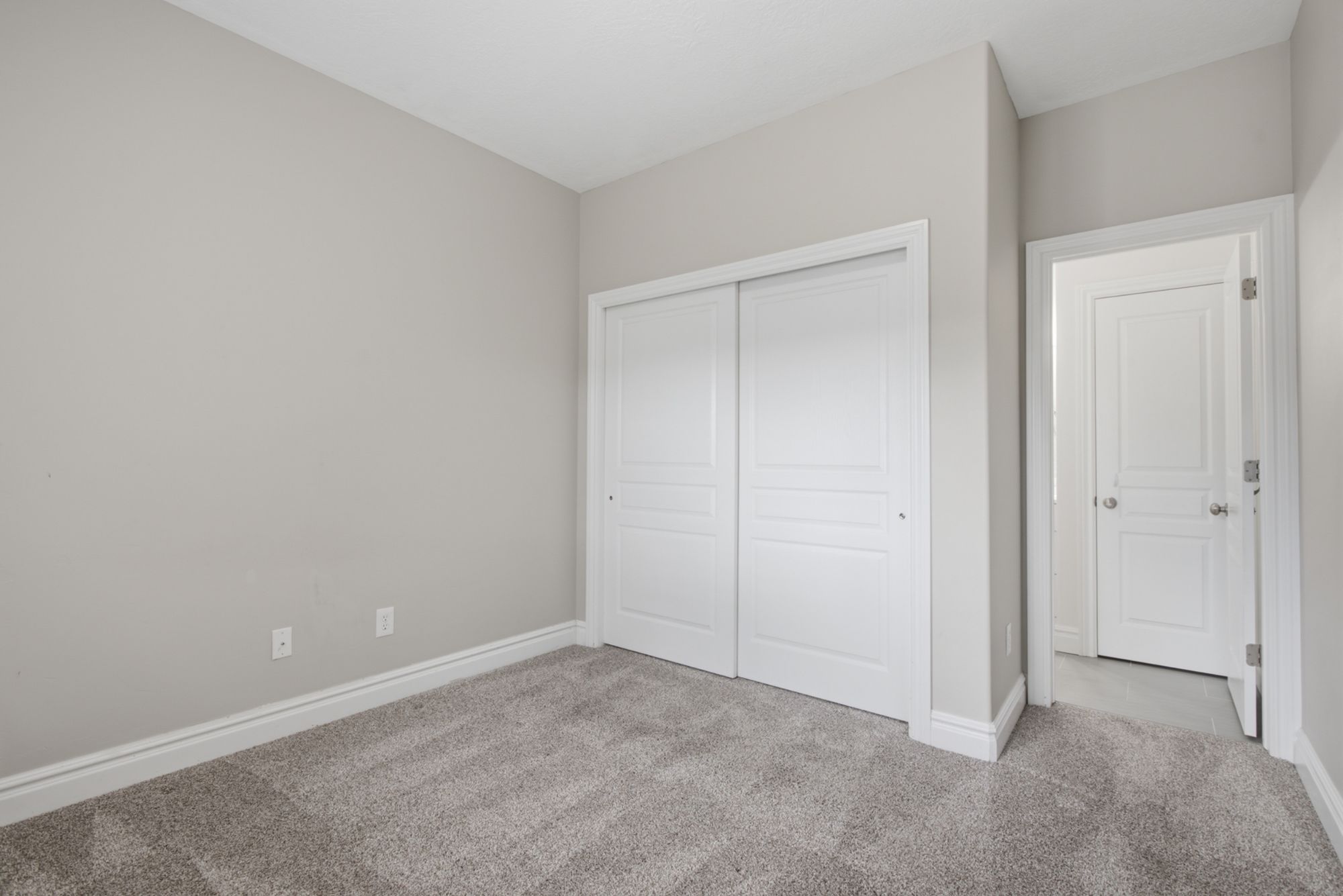 13258 Cascade Glen Drive