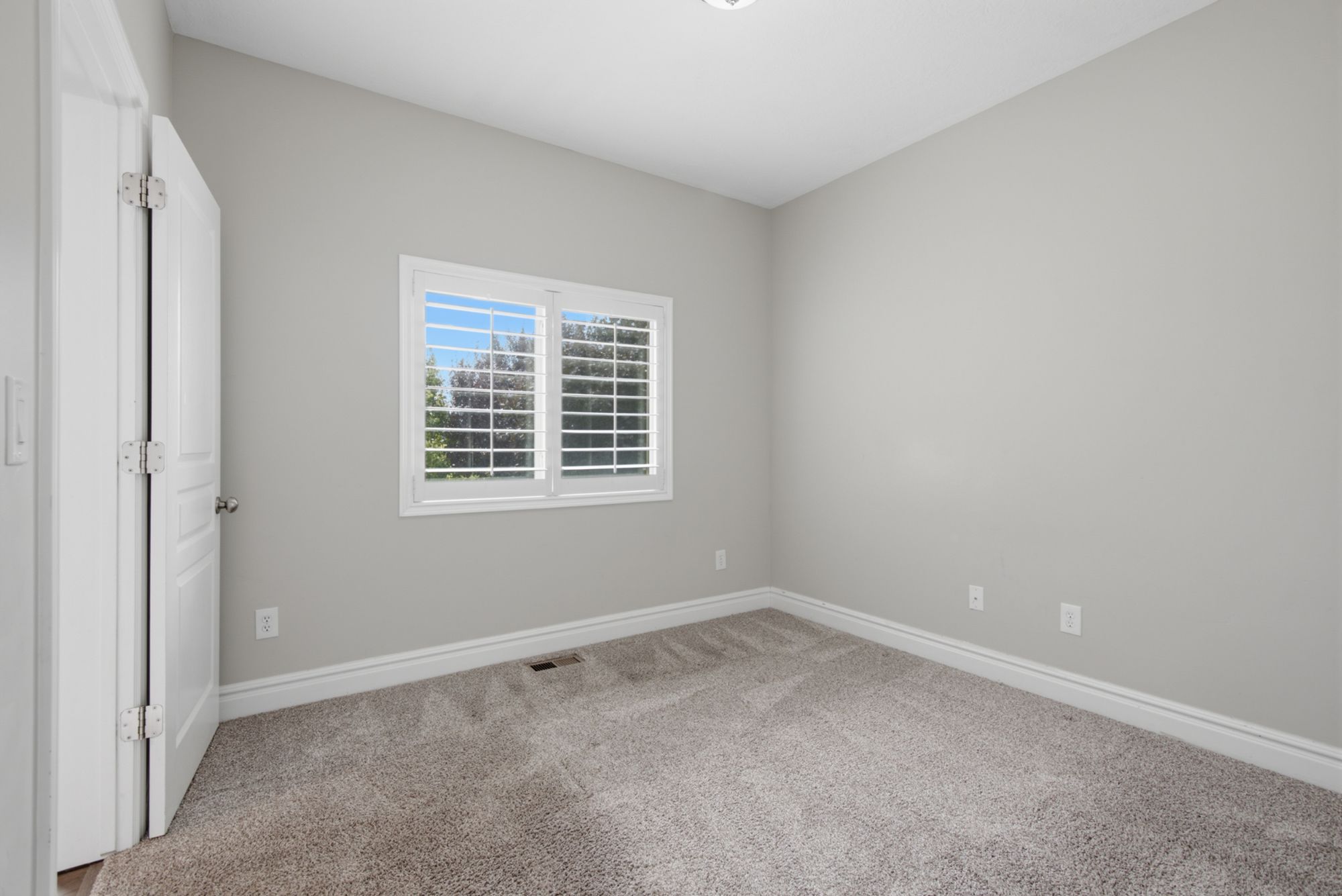 13258 Cascade Glen Drive