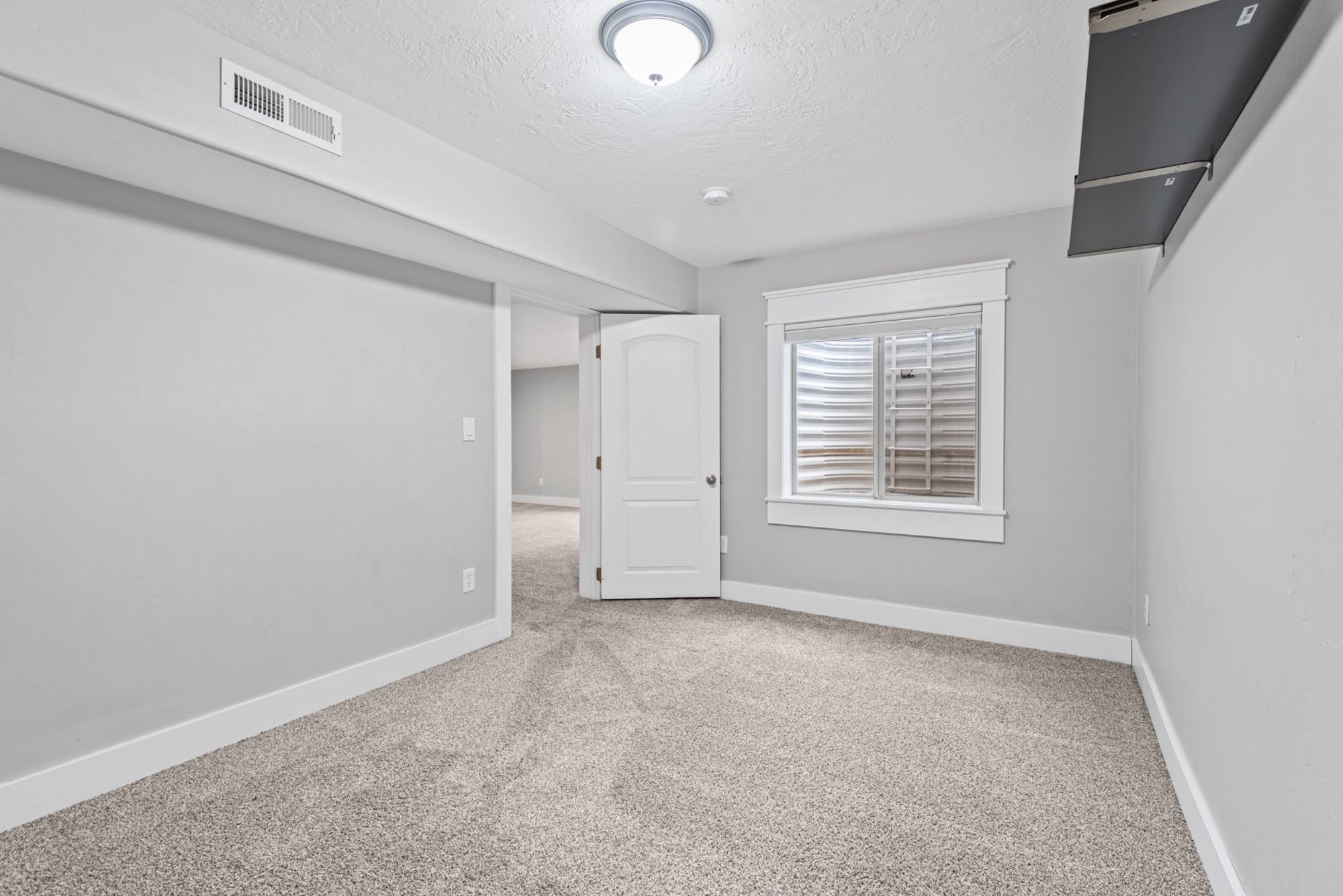 13258 Cascade Glen Drive