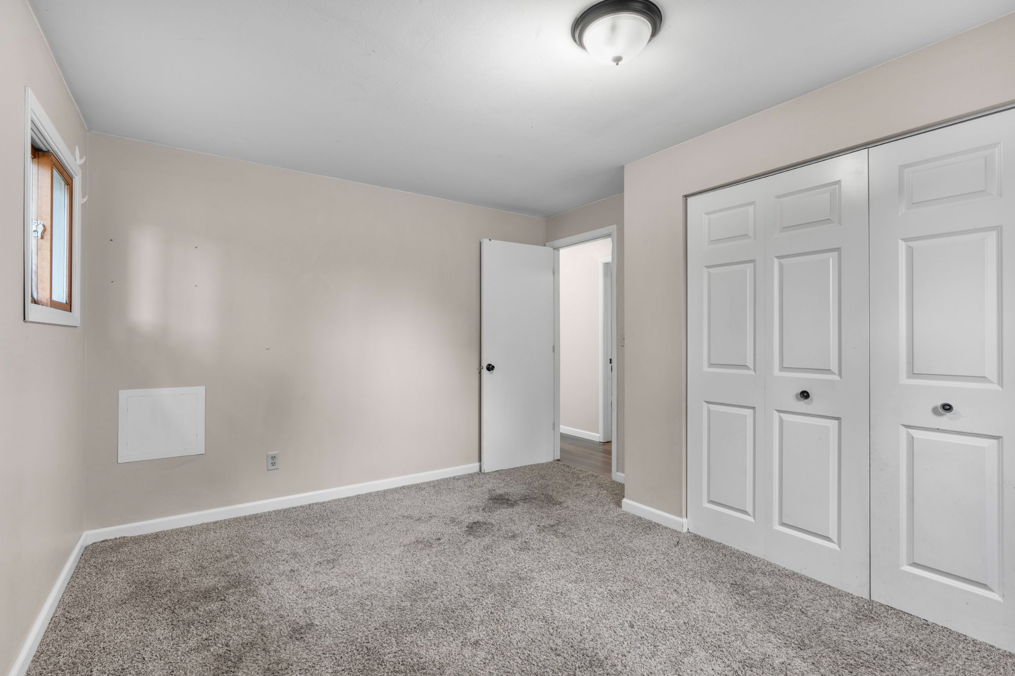 1200 Fieldcrest Drive