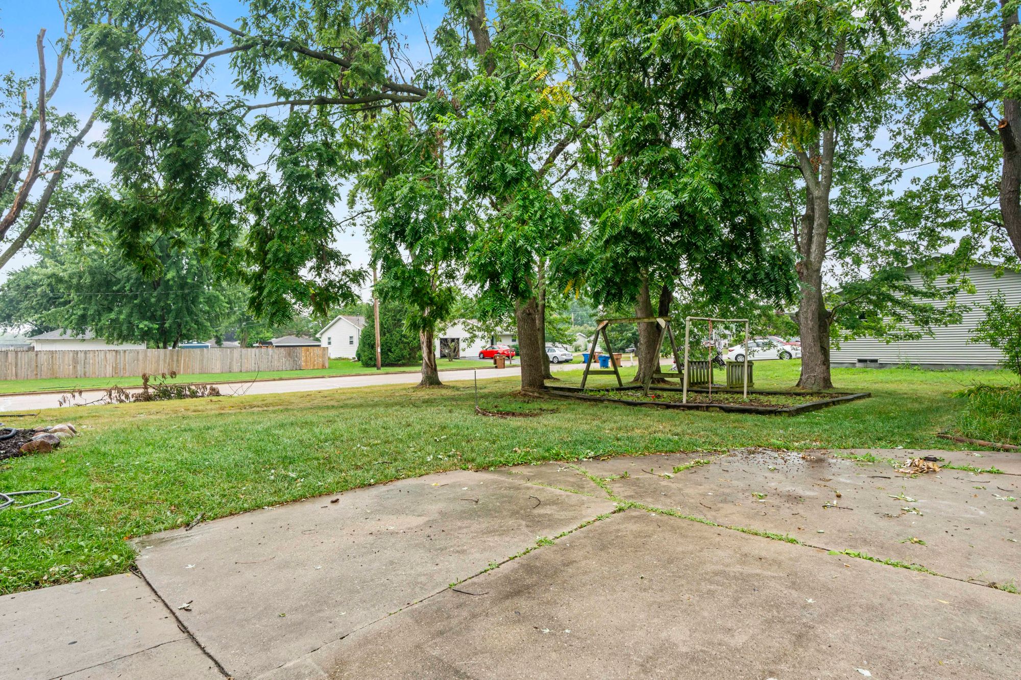 1200 Fieldcrest Drive