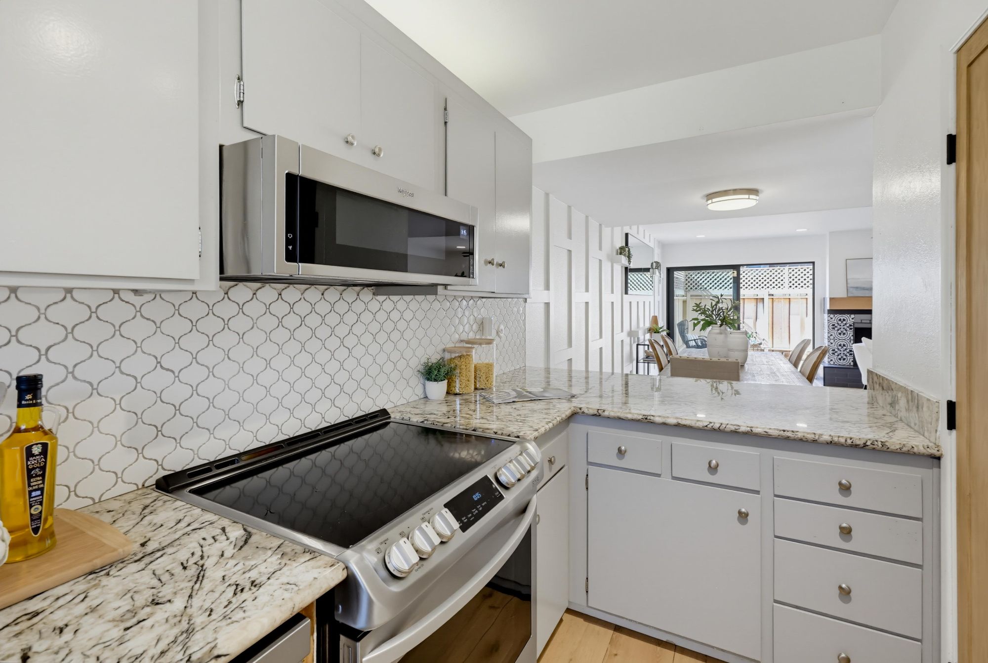 4339 Loma Riviera Court