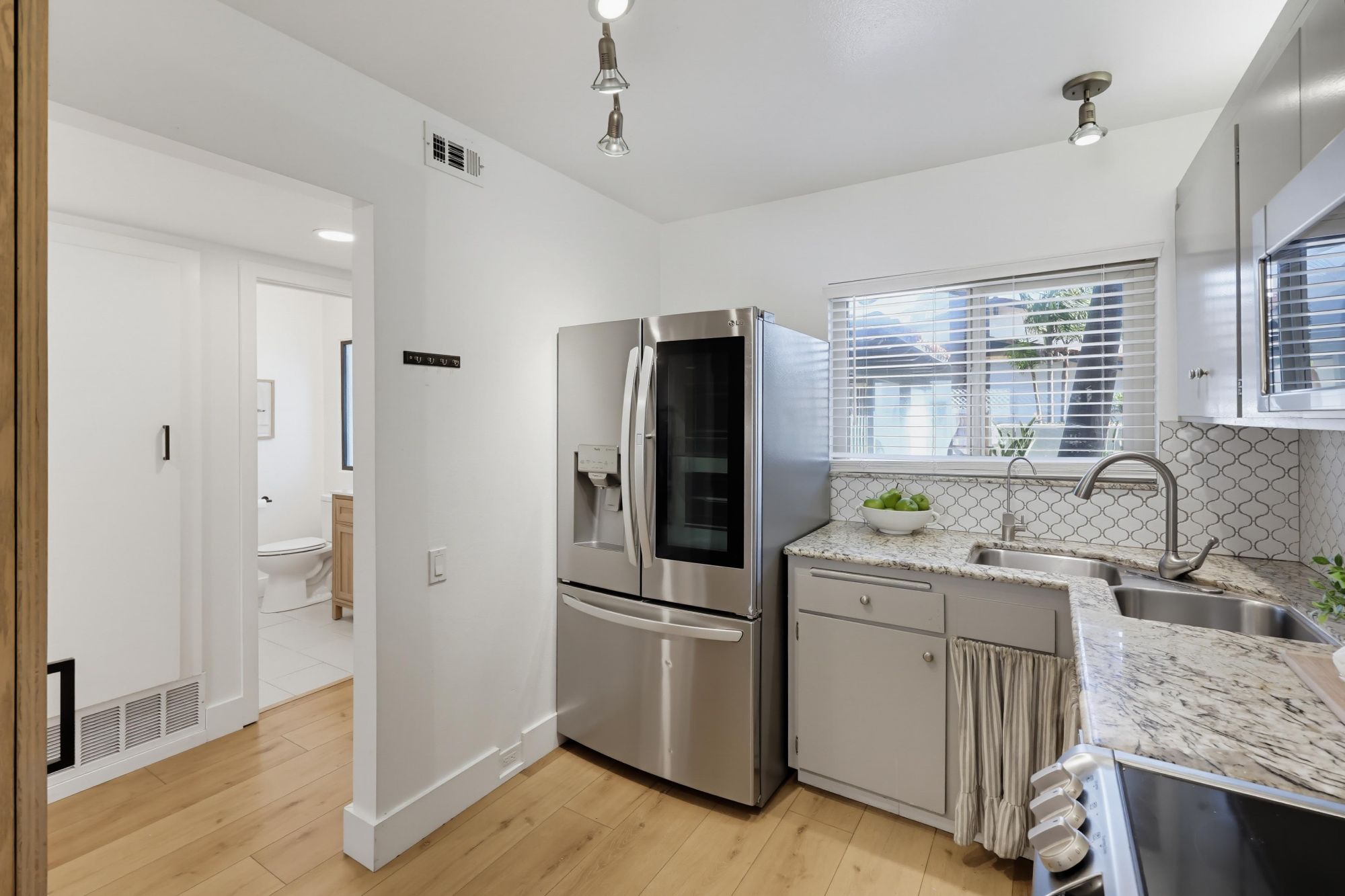 4339 Loma Riviera Court