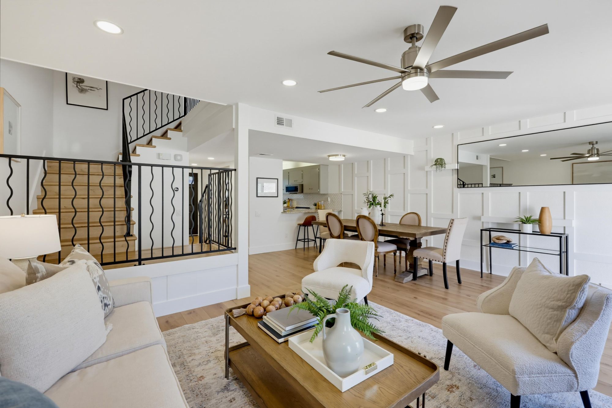 4339 Loma Riviera Court