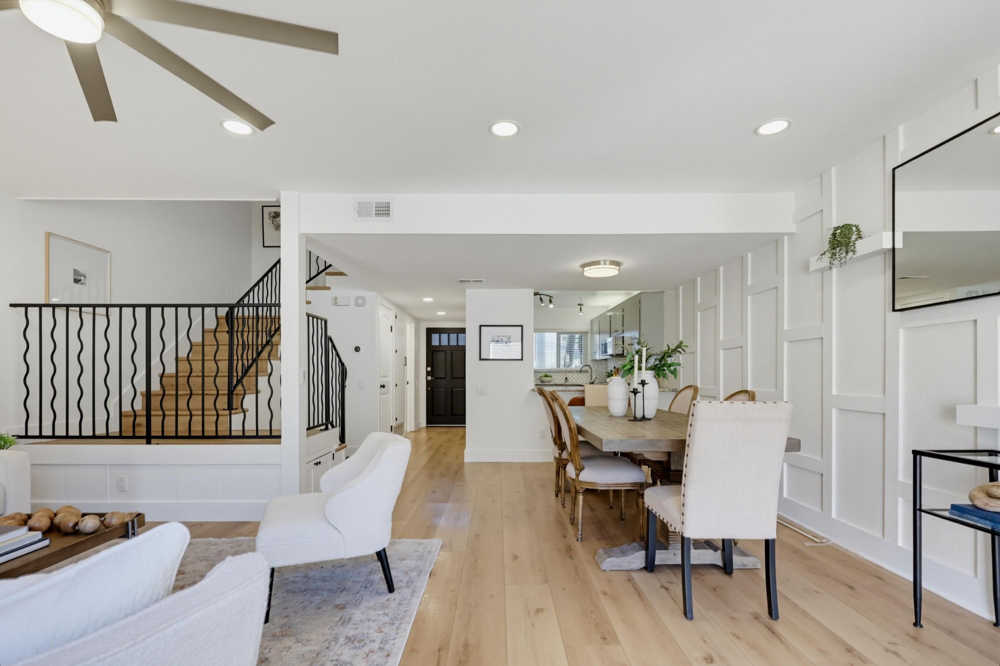 4339 Loma Riviera Court