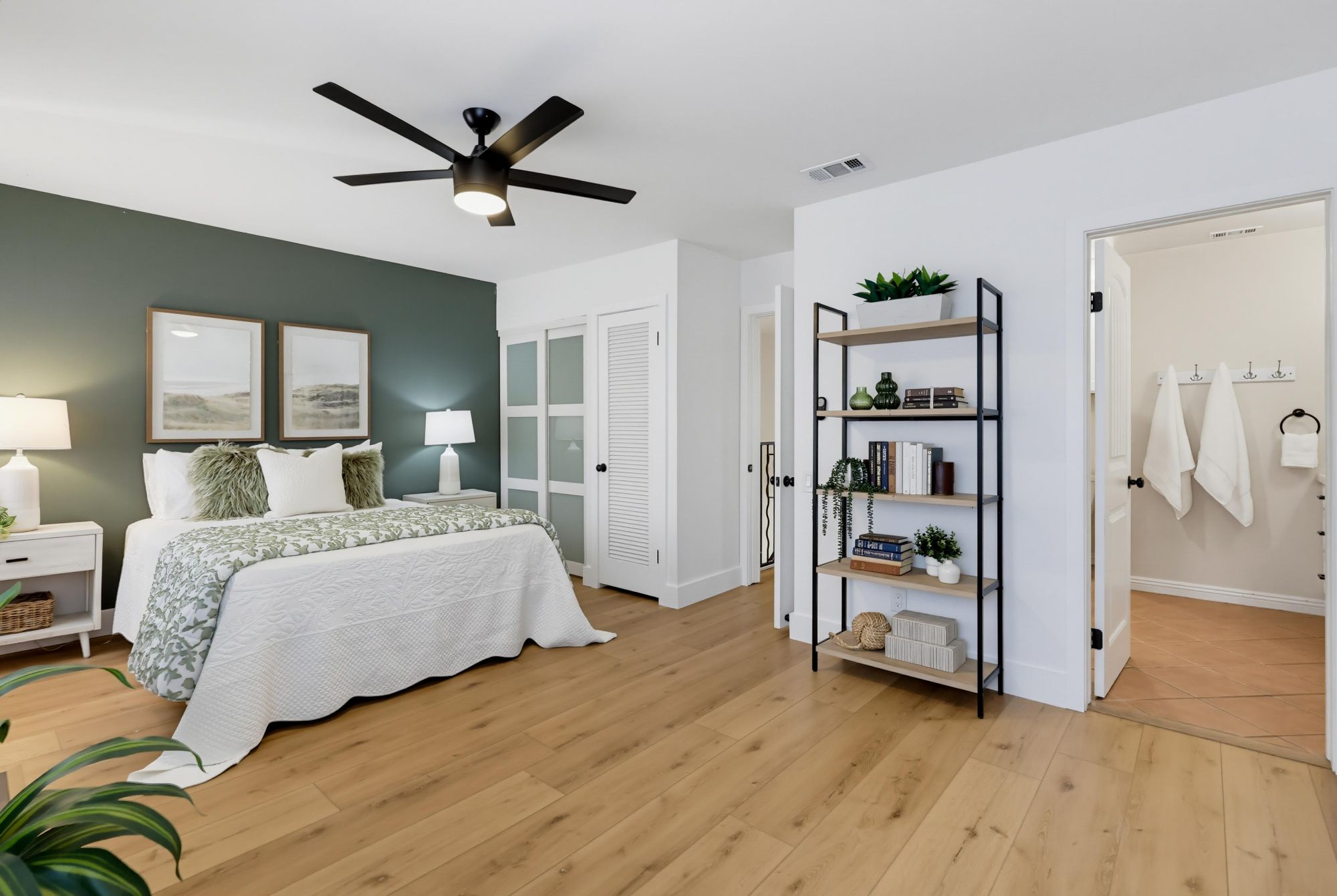 4339 Loma Riviera Court