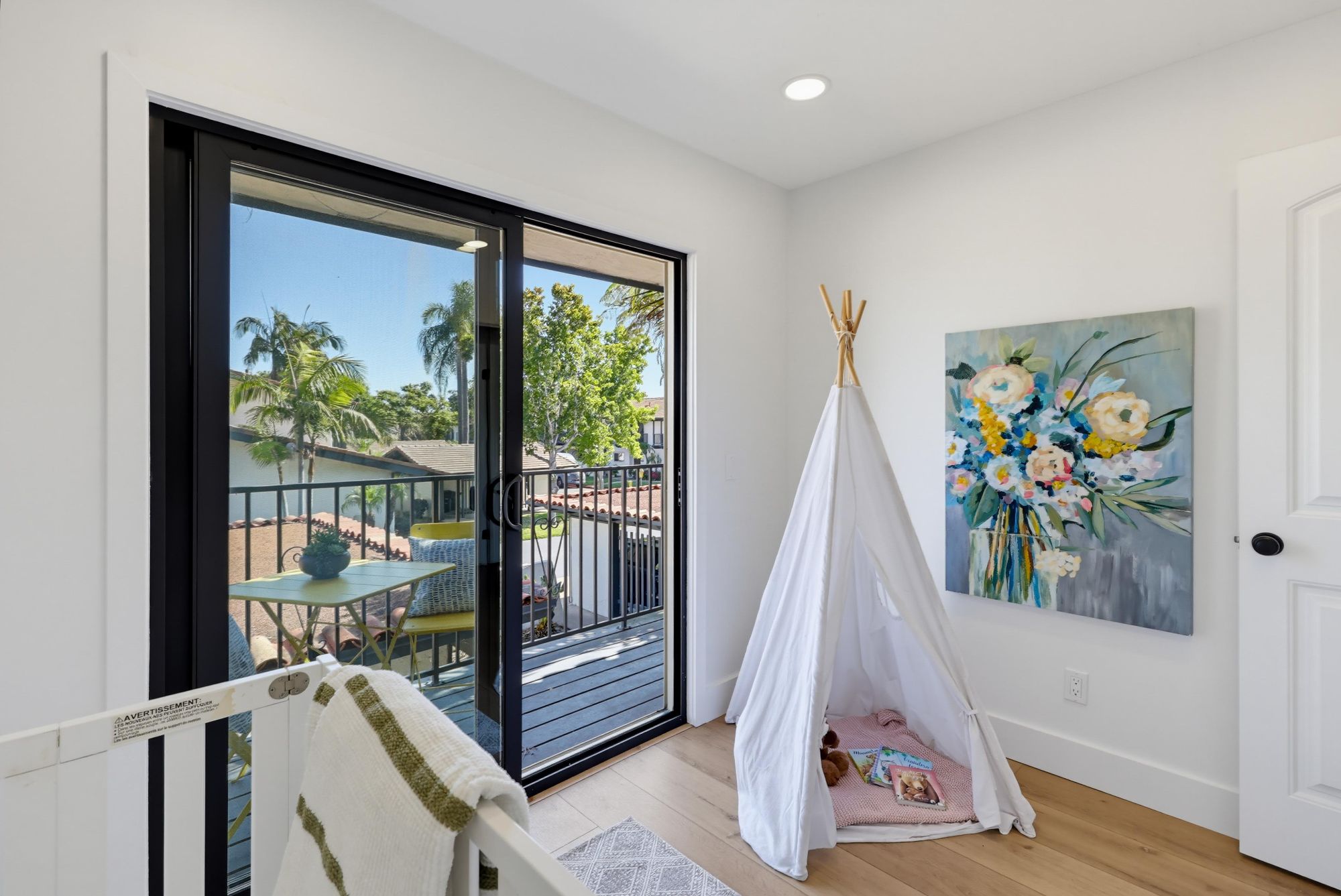 4339 Loma Riviera Court