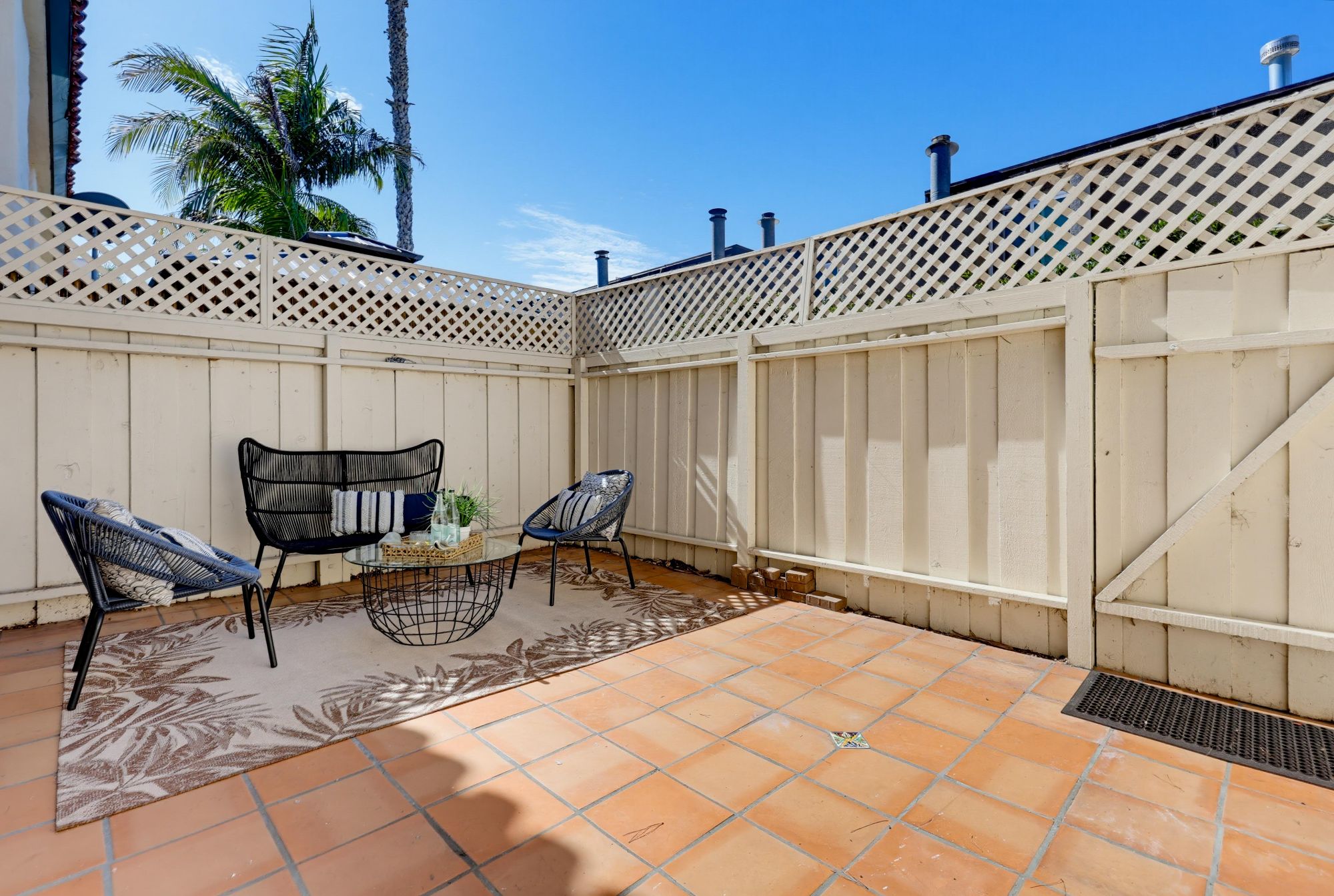 4339 Loma Riviera Court