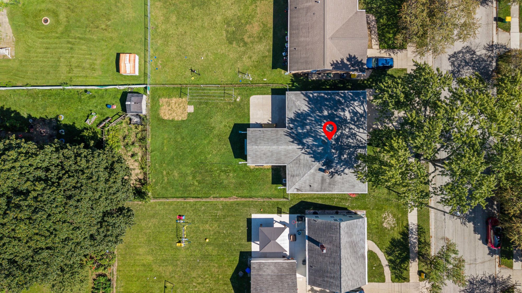 2027 Hillview Drive