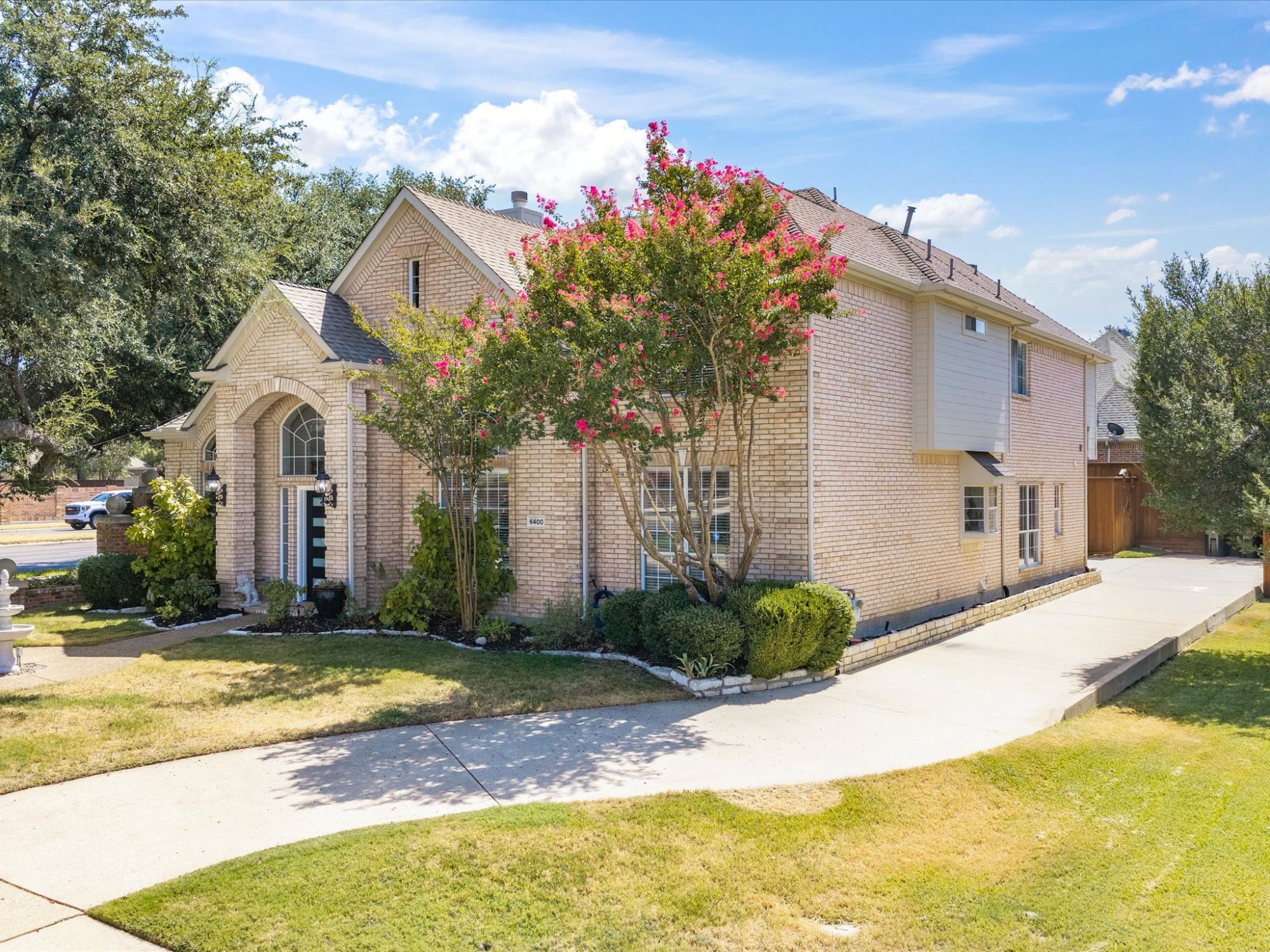 6400 Bermuda Dunes Drive