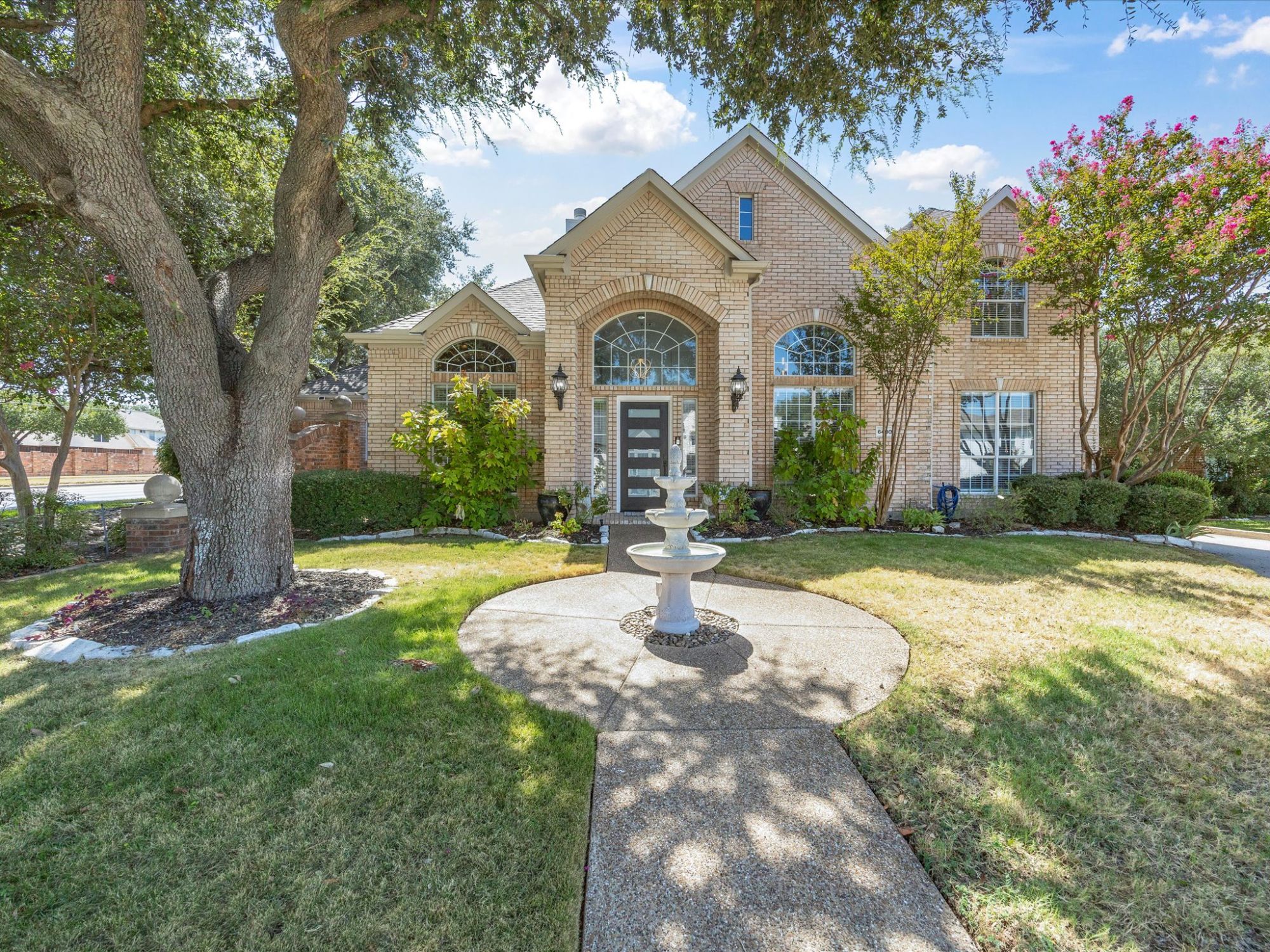 6400 Bermuda Dunes Drive