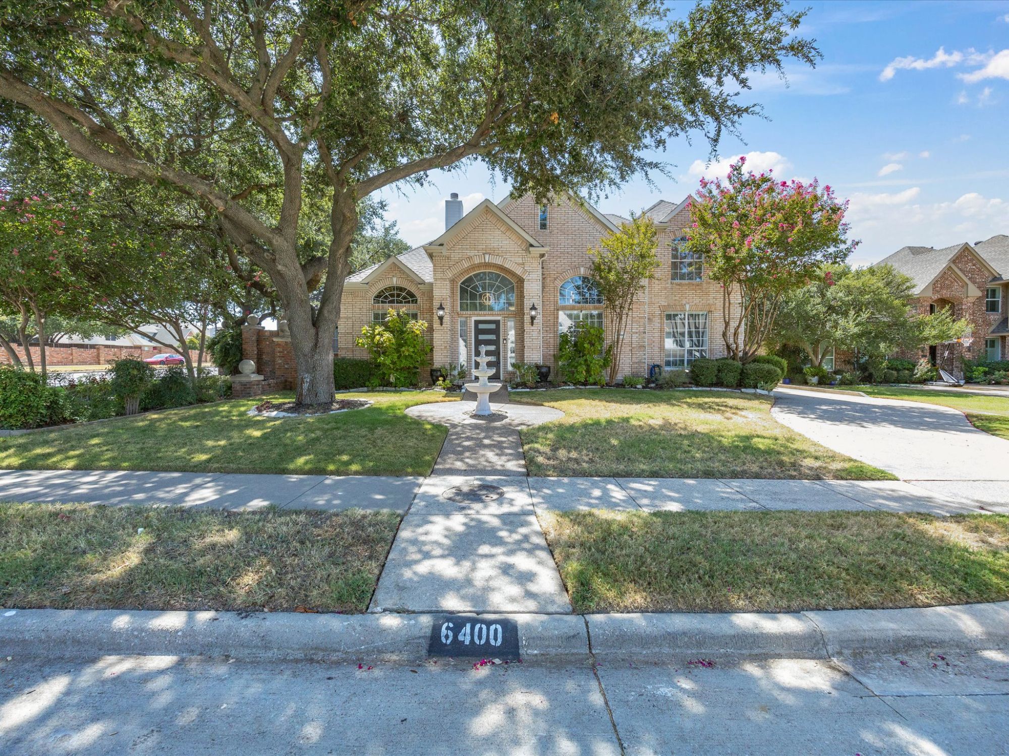 6400 Bermuda Dunes Drive