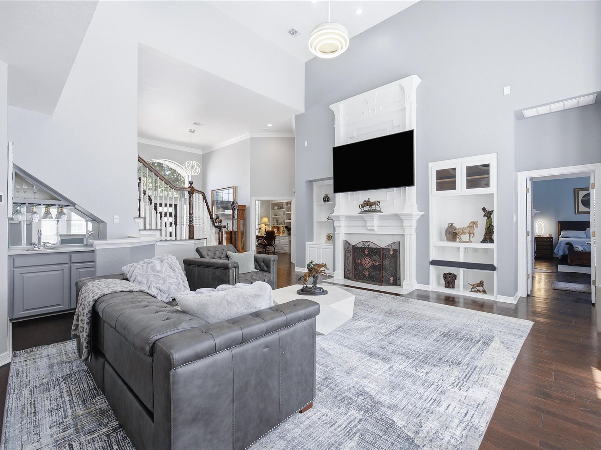 6400 Bermuda Dunes Drive
