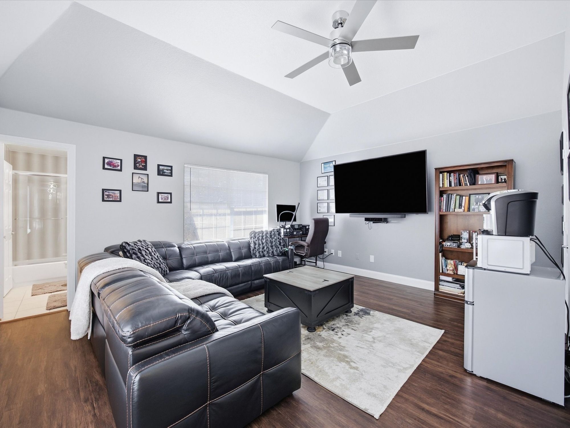 6400 Bermuda Dunes Drive