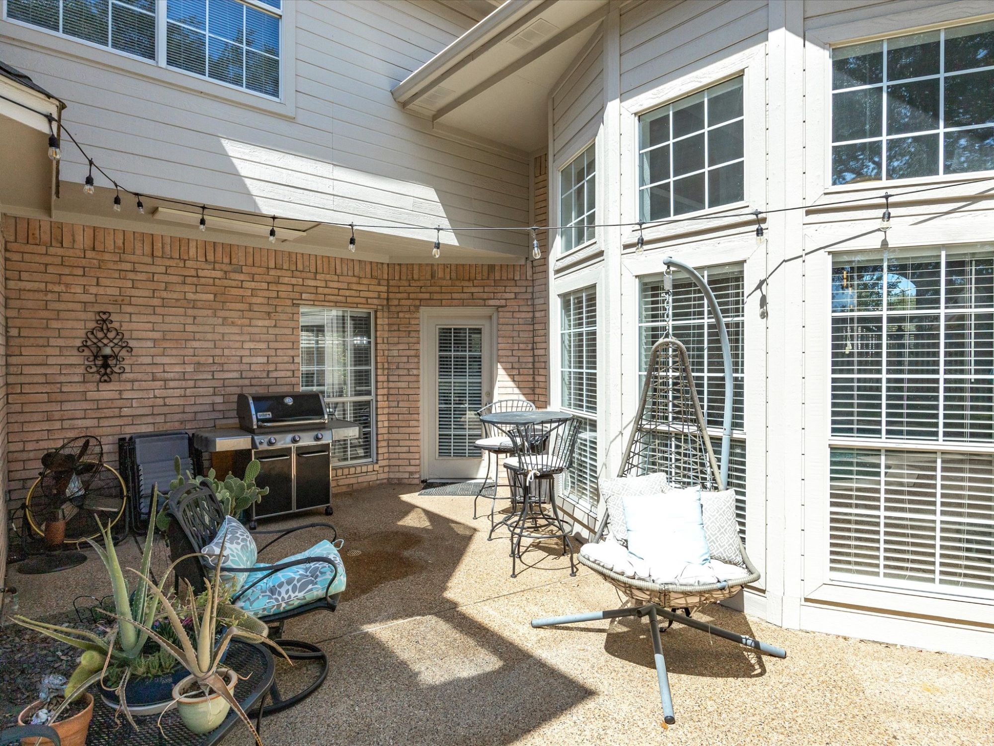 6400 Bermuda Dunes Drive