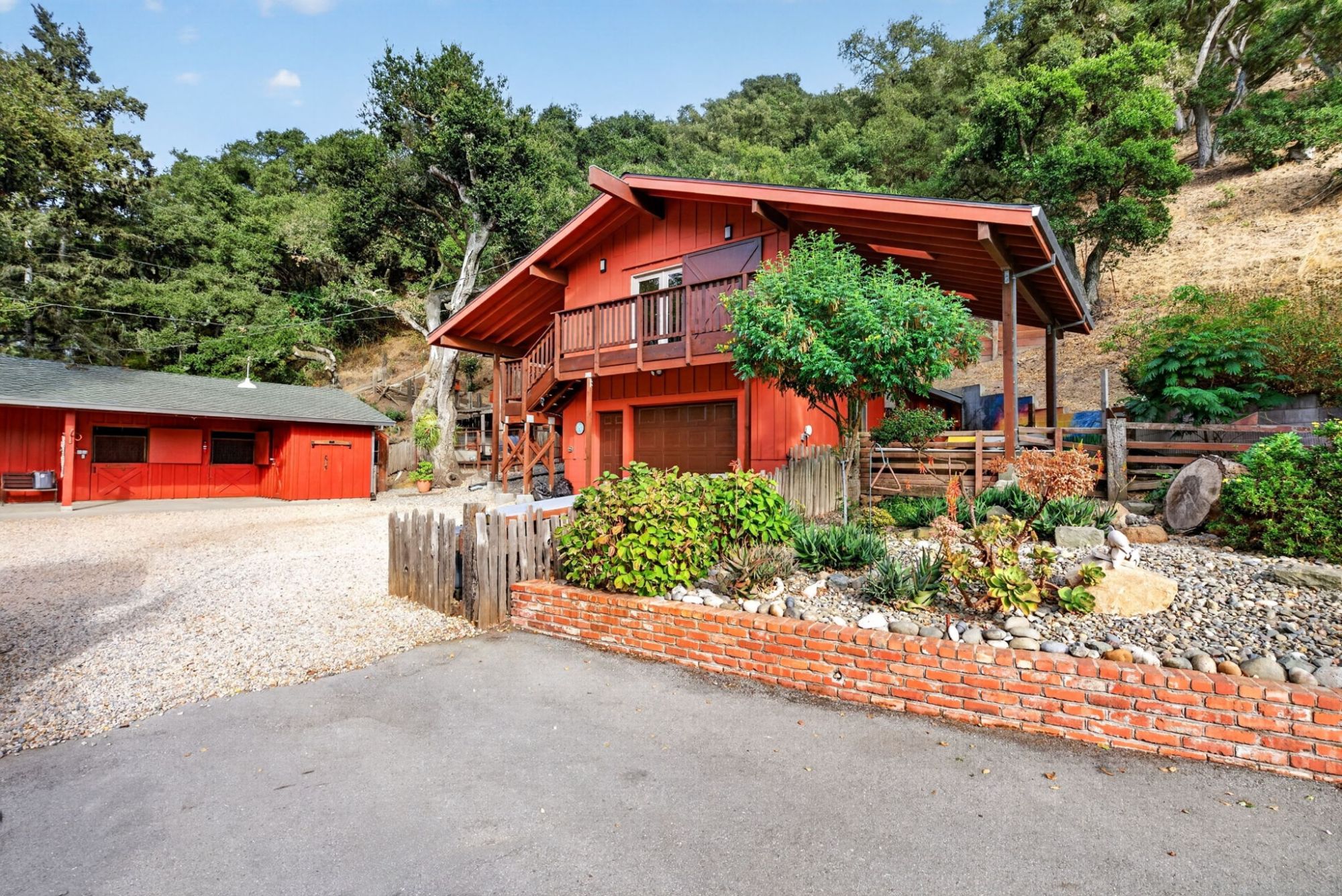 125 Old Stage Road