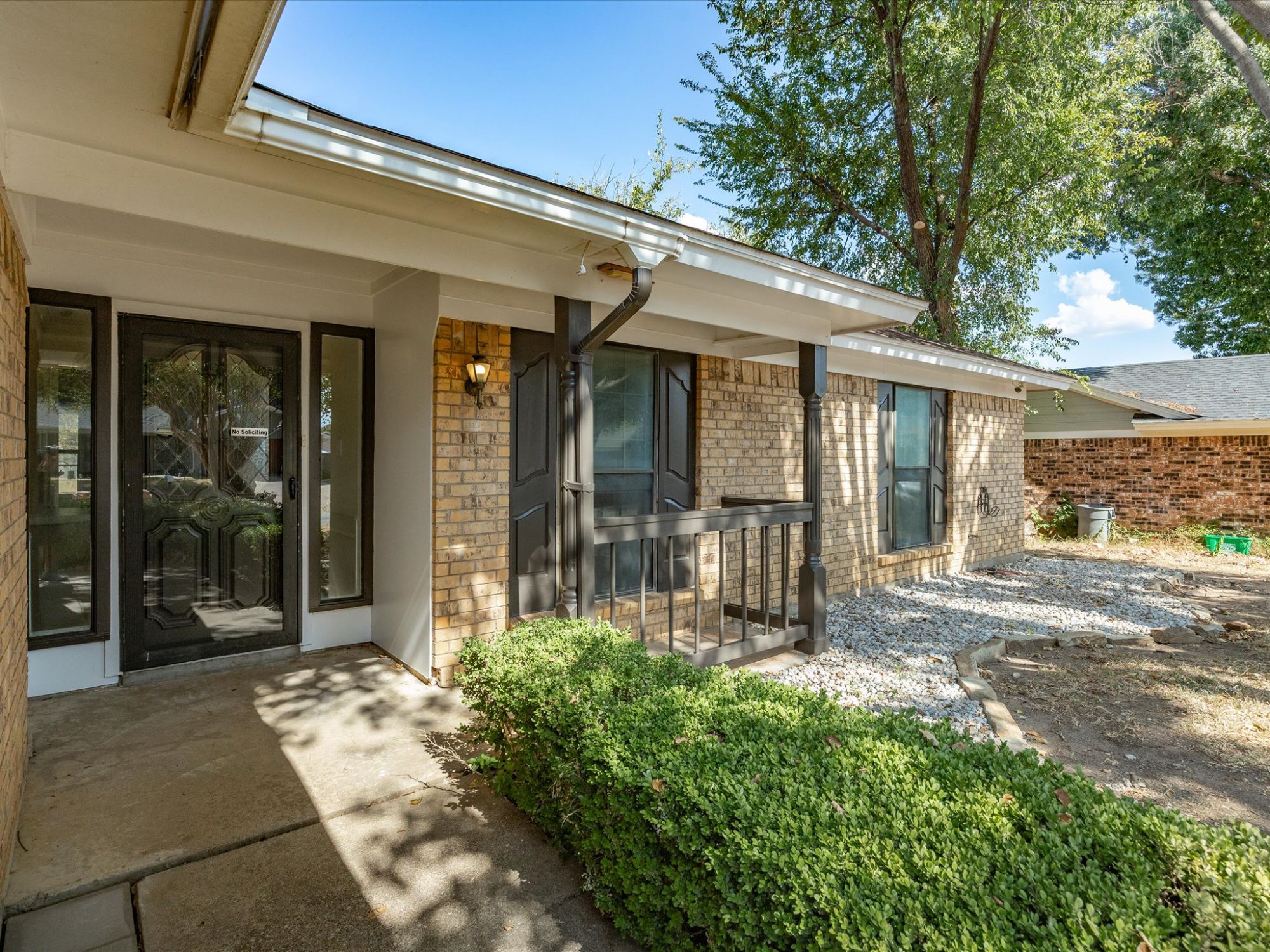 708 Northwest Sandra Lane
