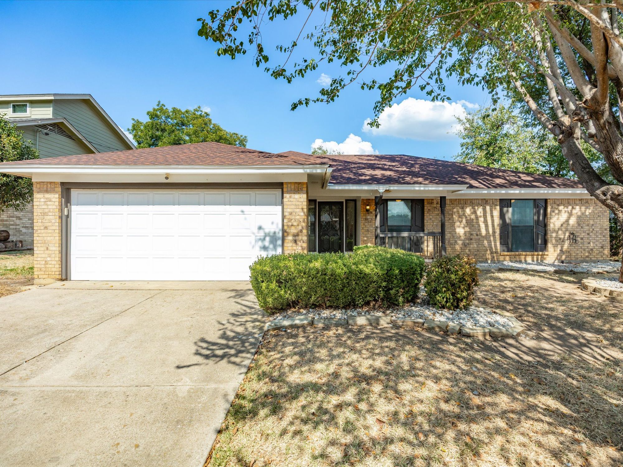 708 Northwest Sandra Lane