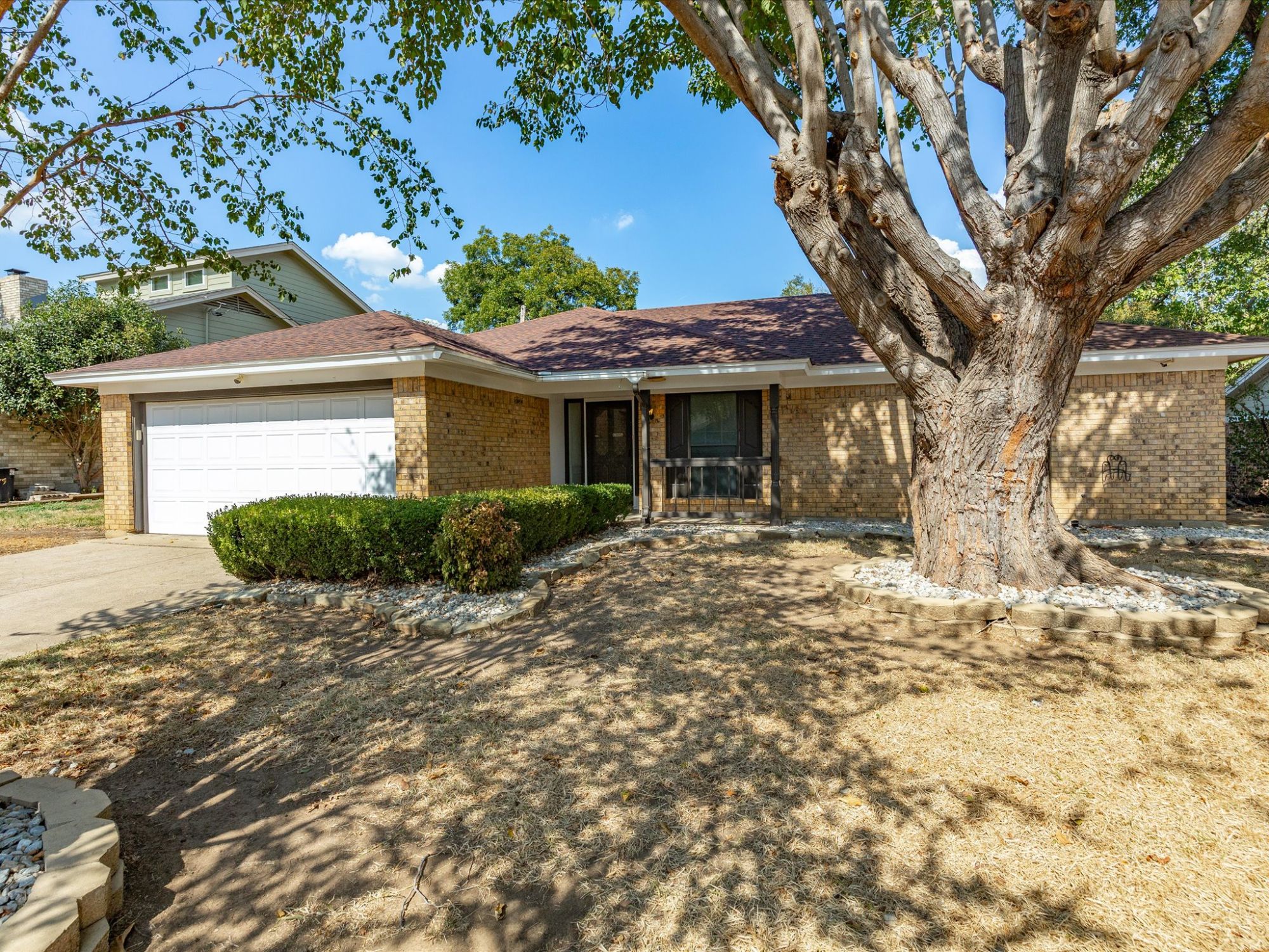 708 Northwest Sandra Lane