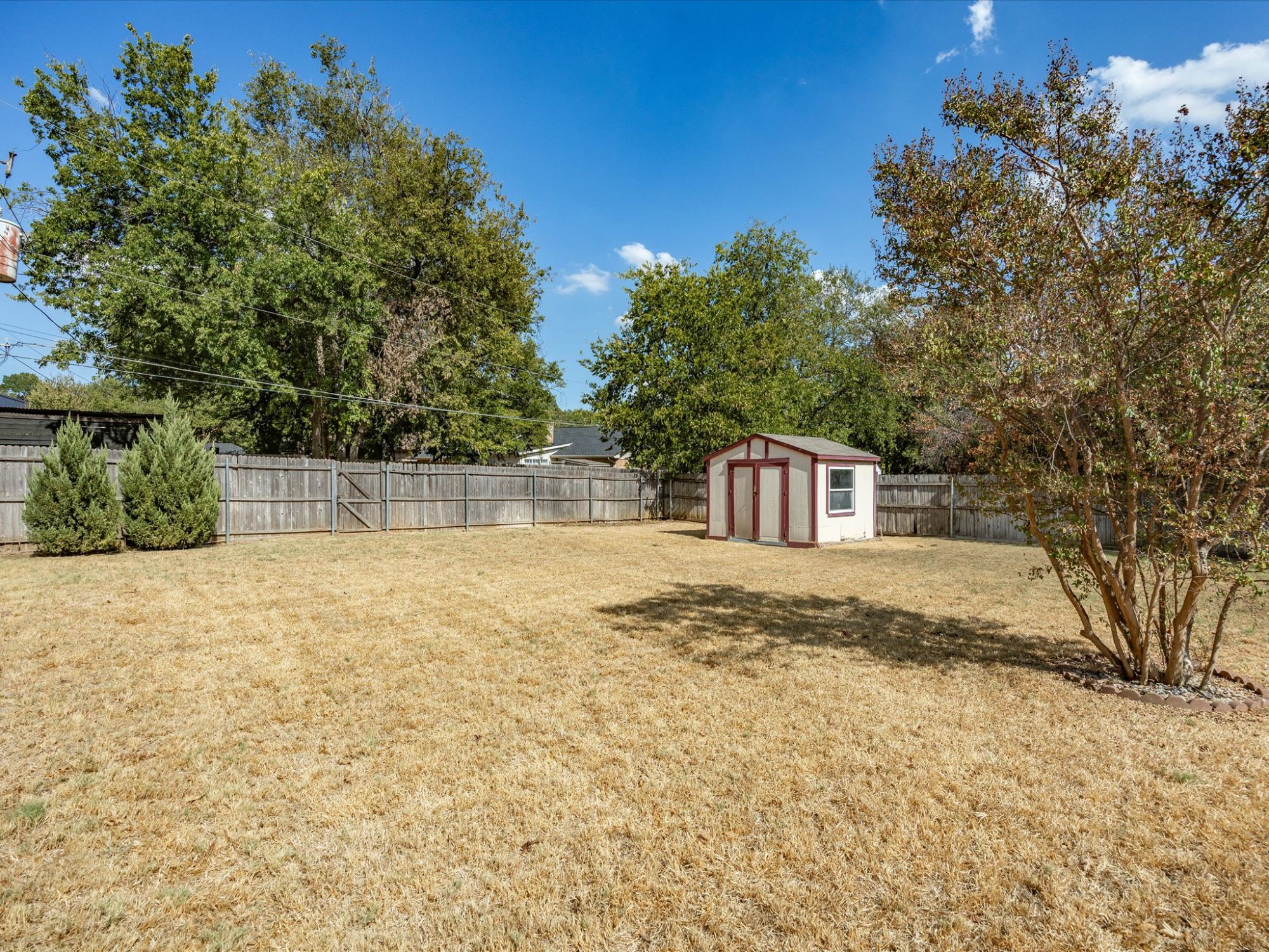 708 Northwest Sandra Lane