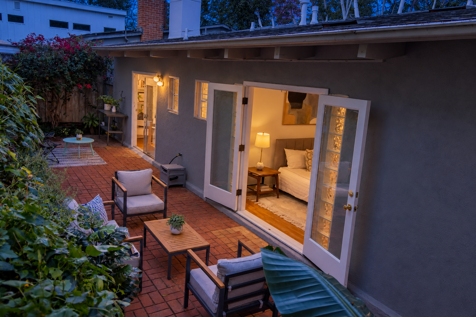 1115 North Beverly Glen Boulevard