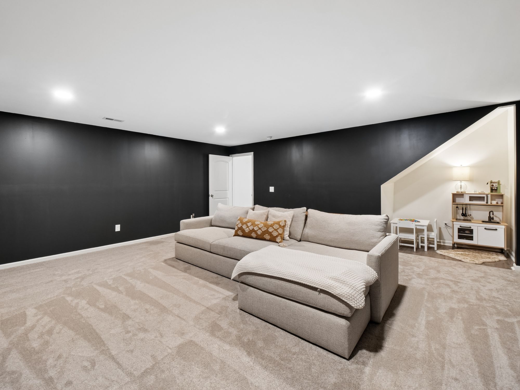 310 Mahogany Lane