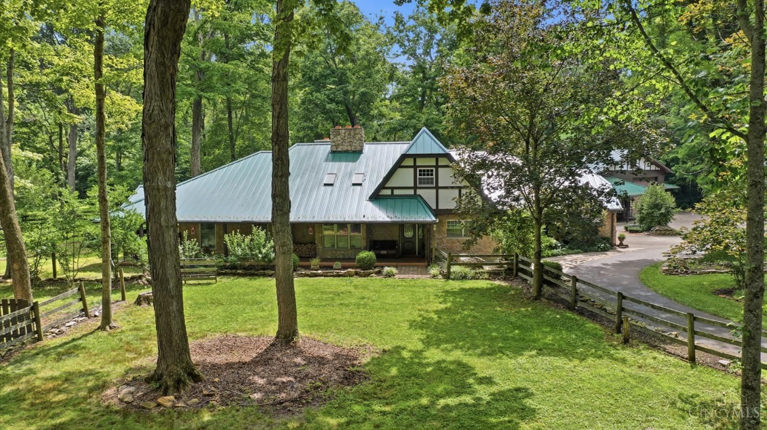 1065 W Spring Valley Paintersville Road
