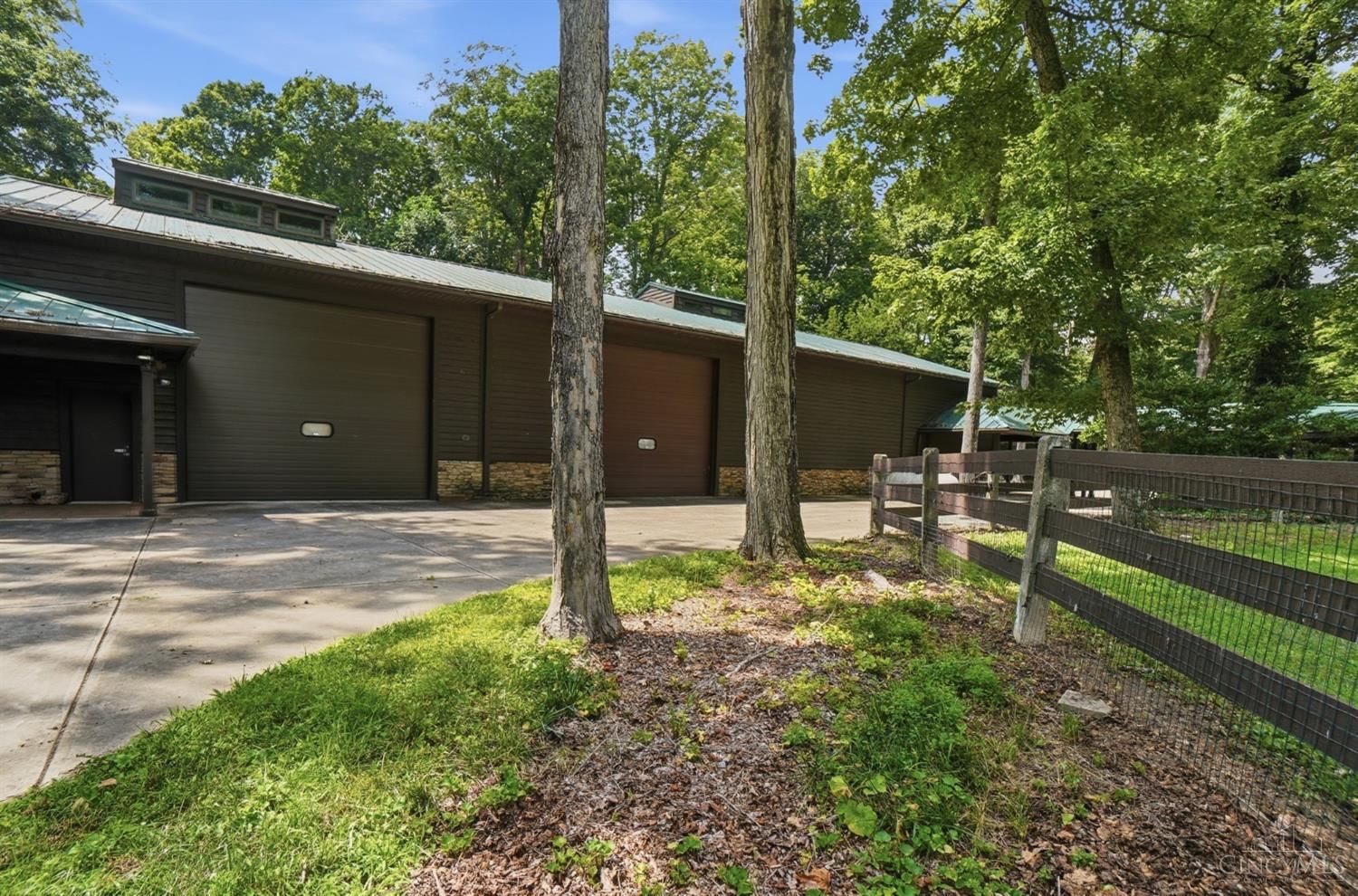 1065 W Spring Valley Paintersville Road