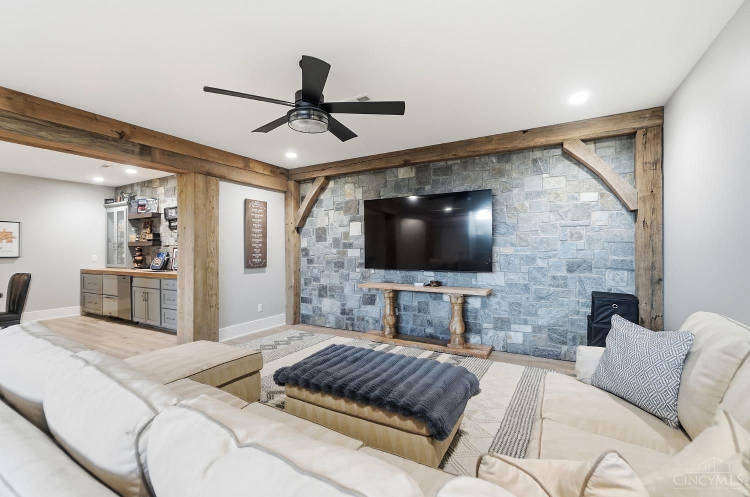 3556 Centerville Road