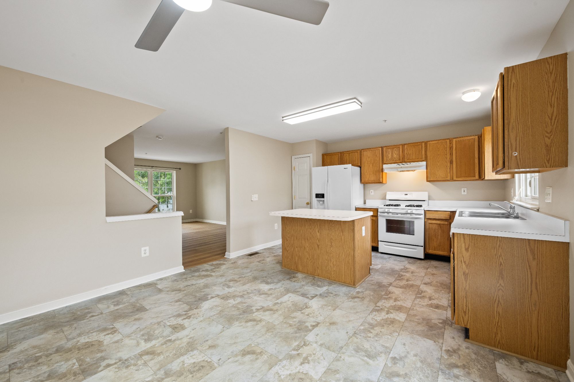 202 Arcadia Shores Circle