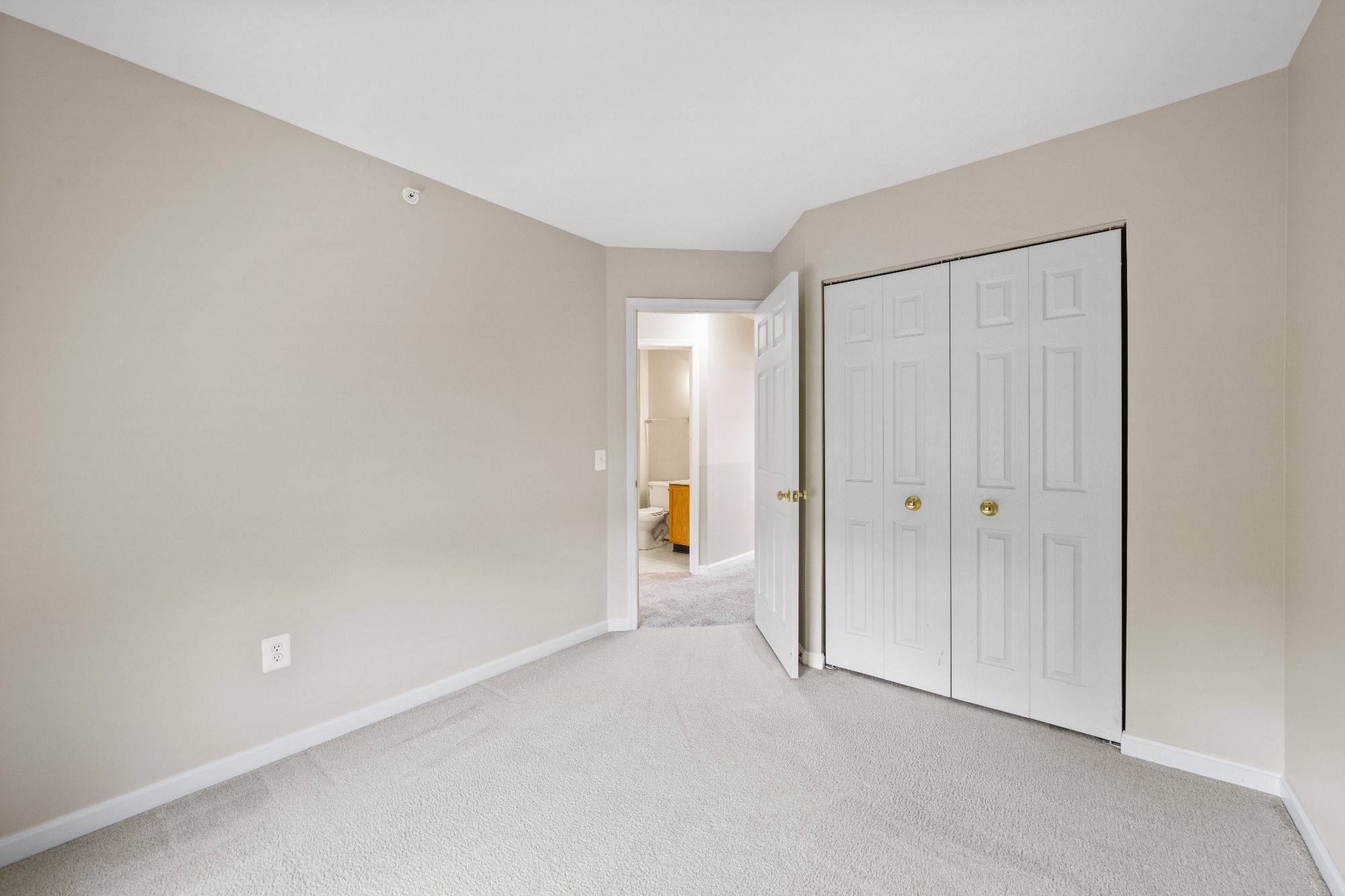 202 Arcadia Shores Circle