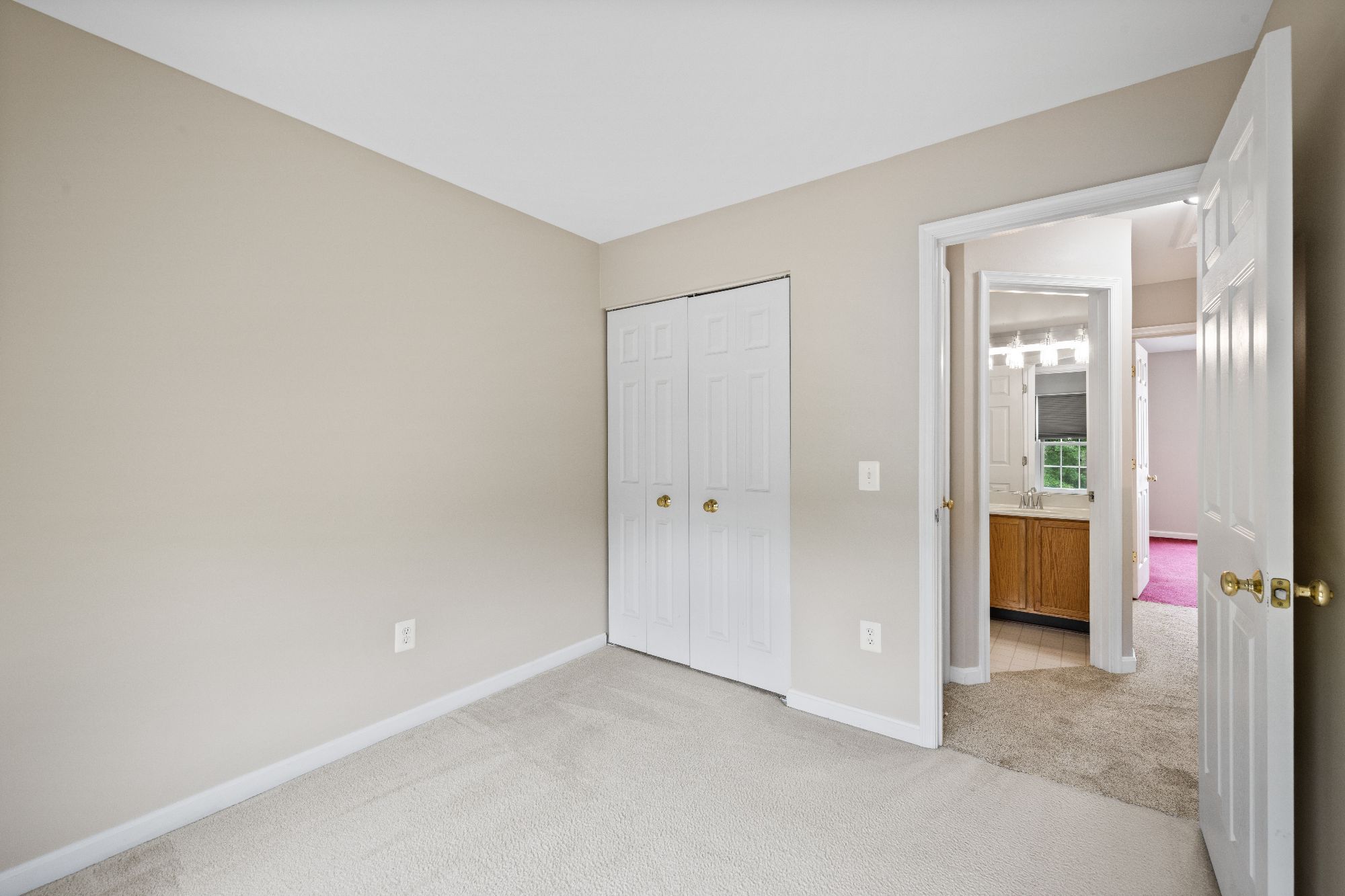 202 Arcadia Shores Circle