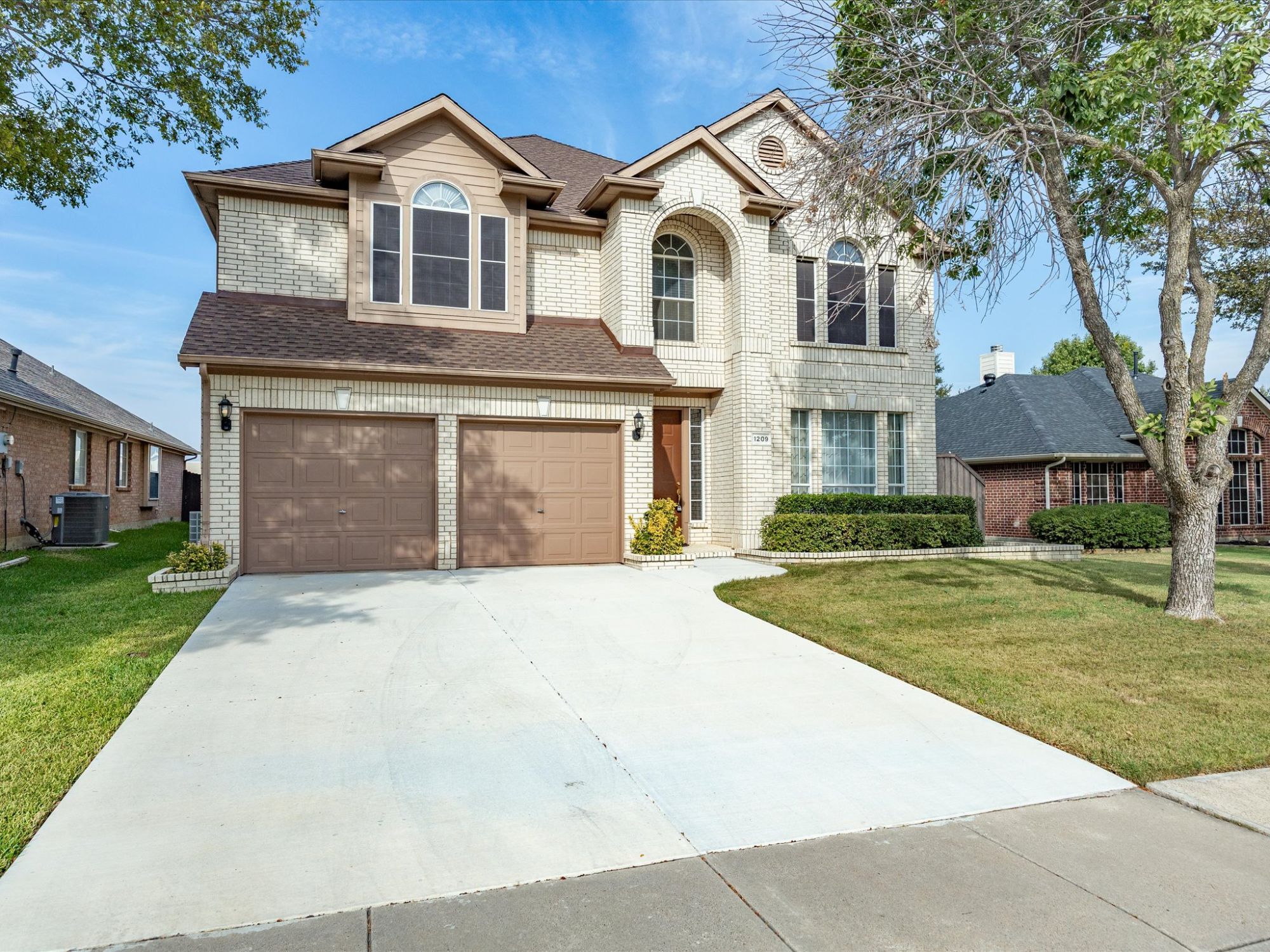 1209 Silverwood Drive