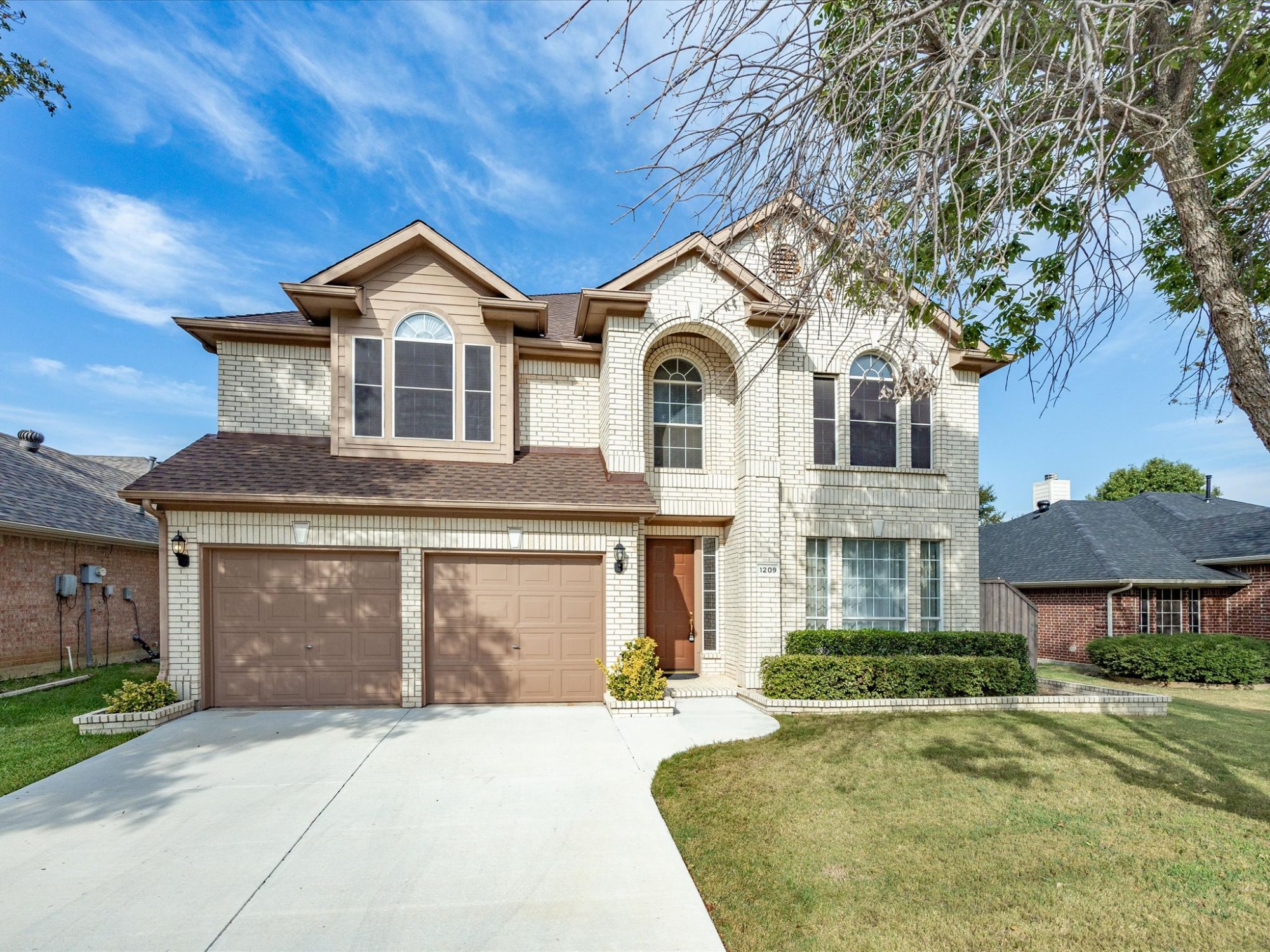 1209 Silverwood Drive