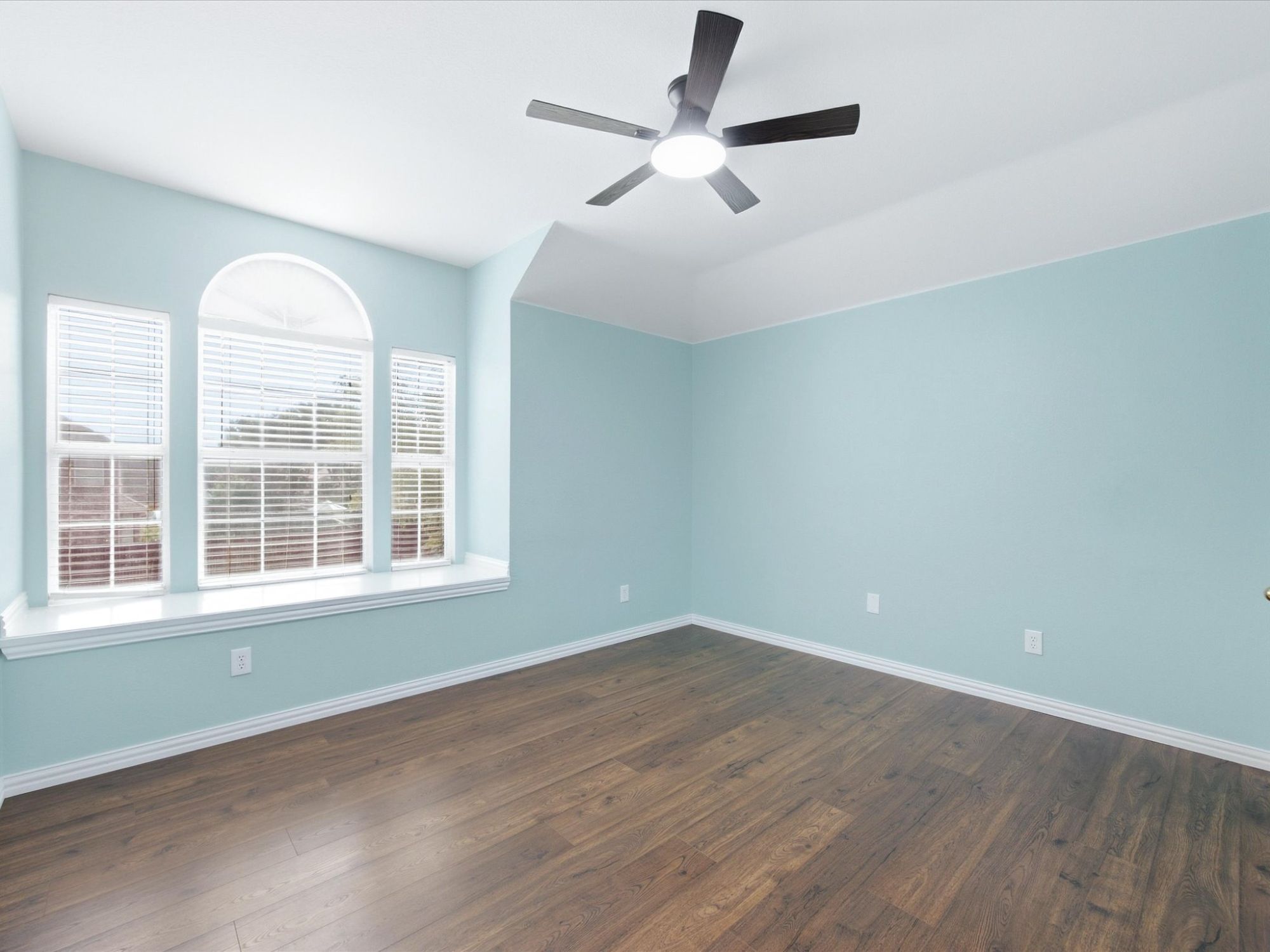1209 Silverwood Drive