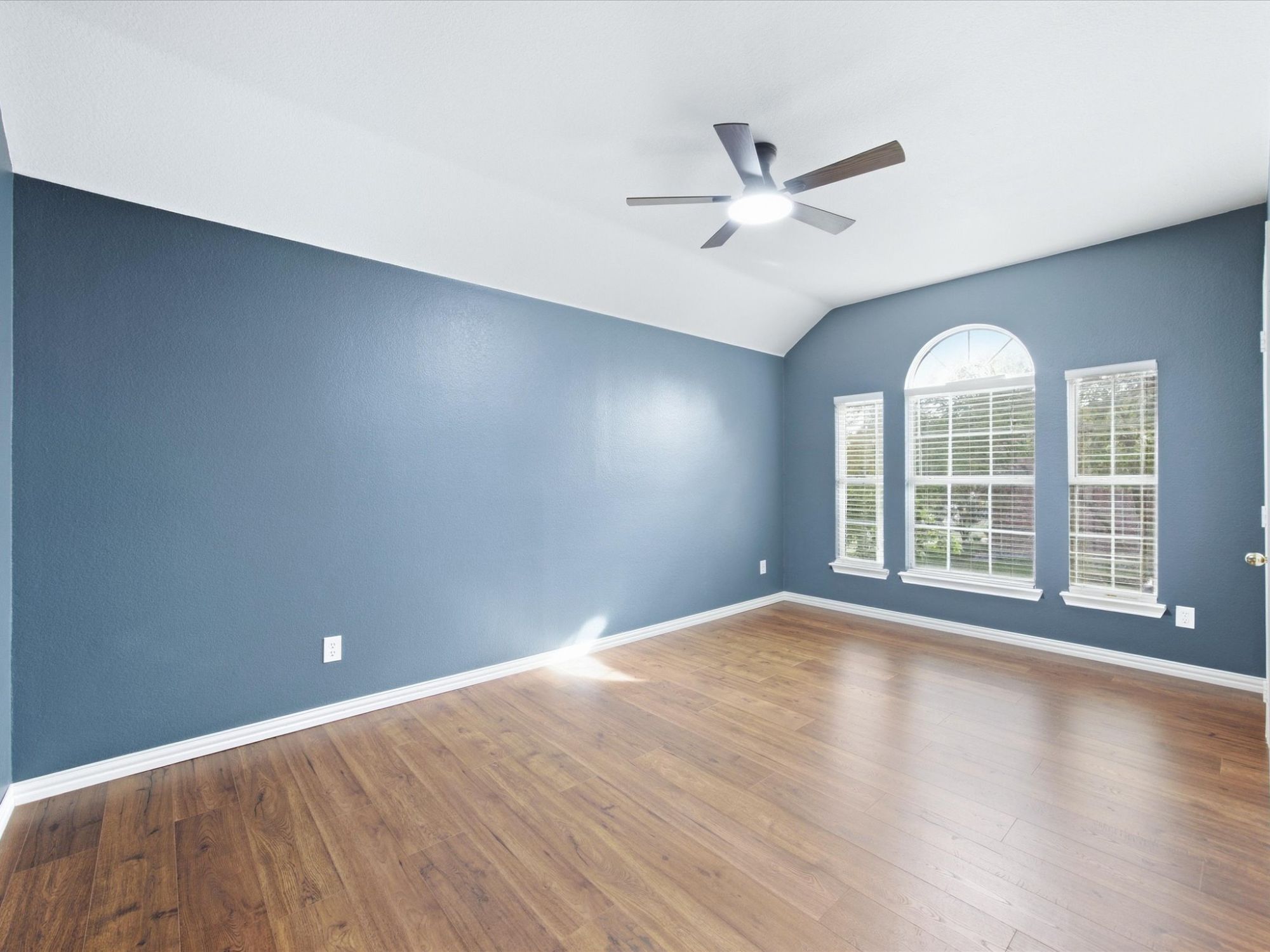 1209 Silverwood Drive
